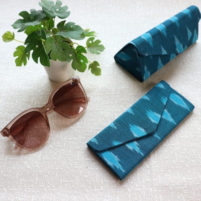 Nilah Collective Ikat Foldable Sunglass Case- Shades of Blue