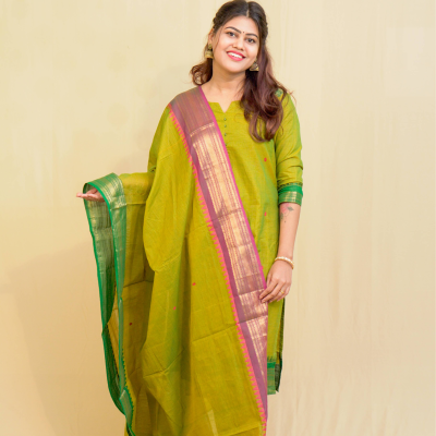 Geet - Kurti with dupatta in pure kanchi cotton in mehndi color