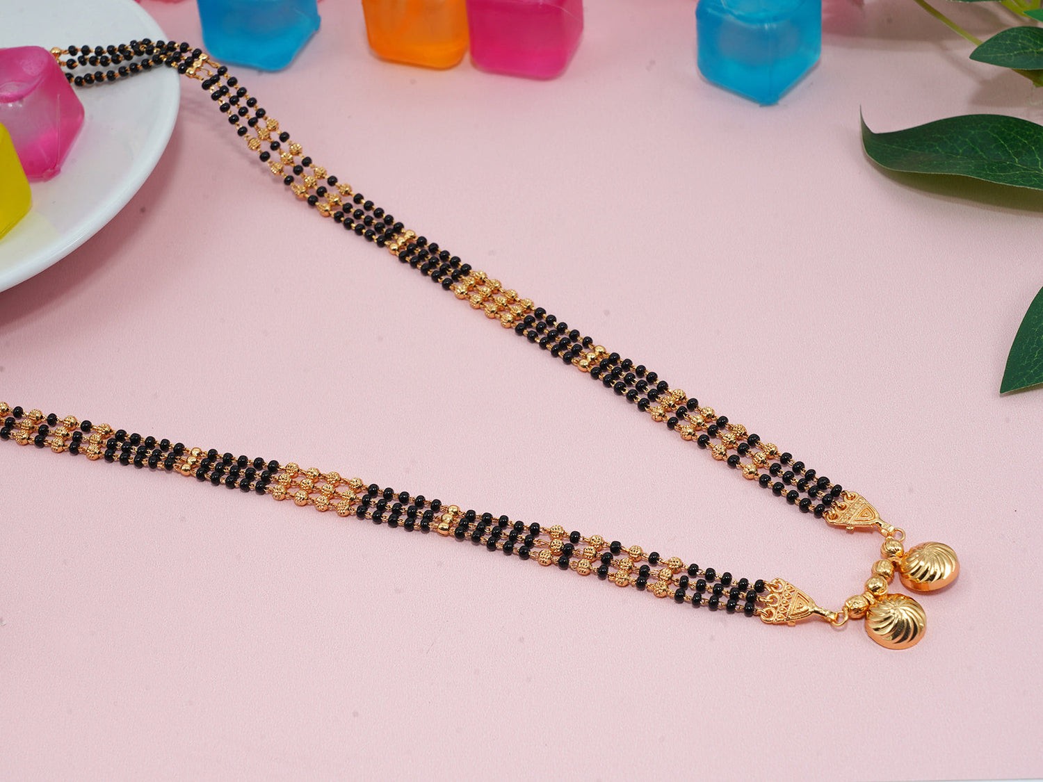 JHB 26 inch jewellery's Traditional Temple Forming One Gram Gold Stylish Maharashtrian Wati Mangal sutra Set Tanmaniya Black Vati Mangalsutra For Women