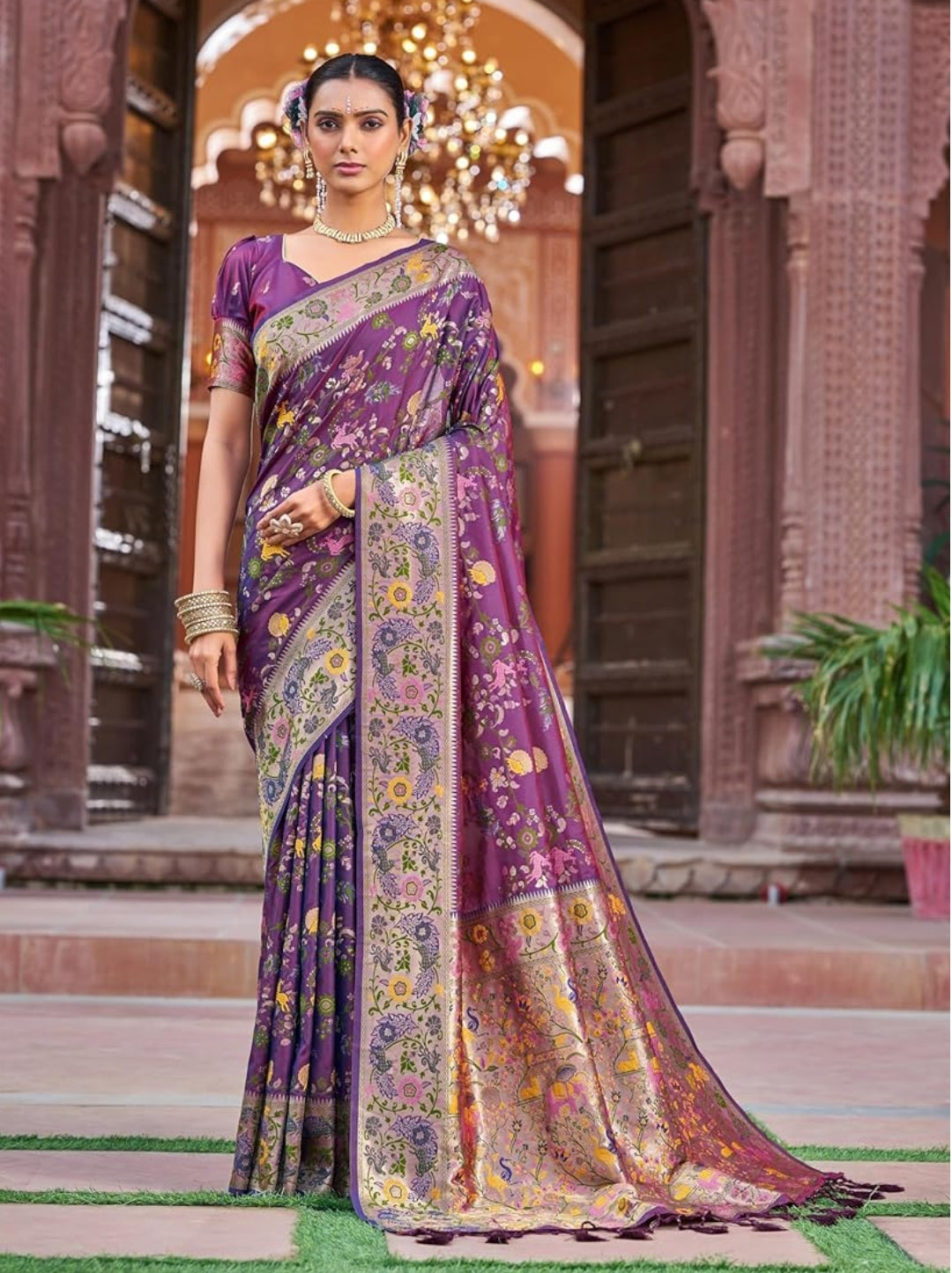 Kanaklata Kanjivaram Soft Silk Banarasi Saree With Unstitched Blouse-Piece