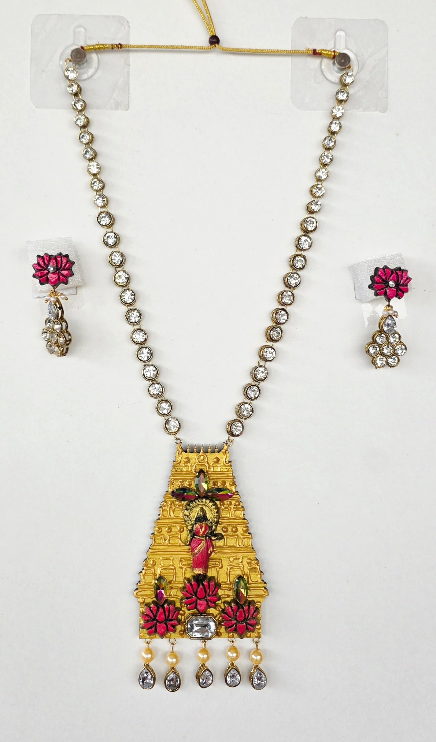 Lord Lakshmi wooden N kundan fusion jewellery set