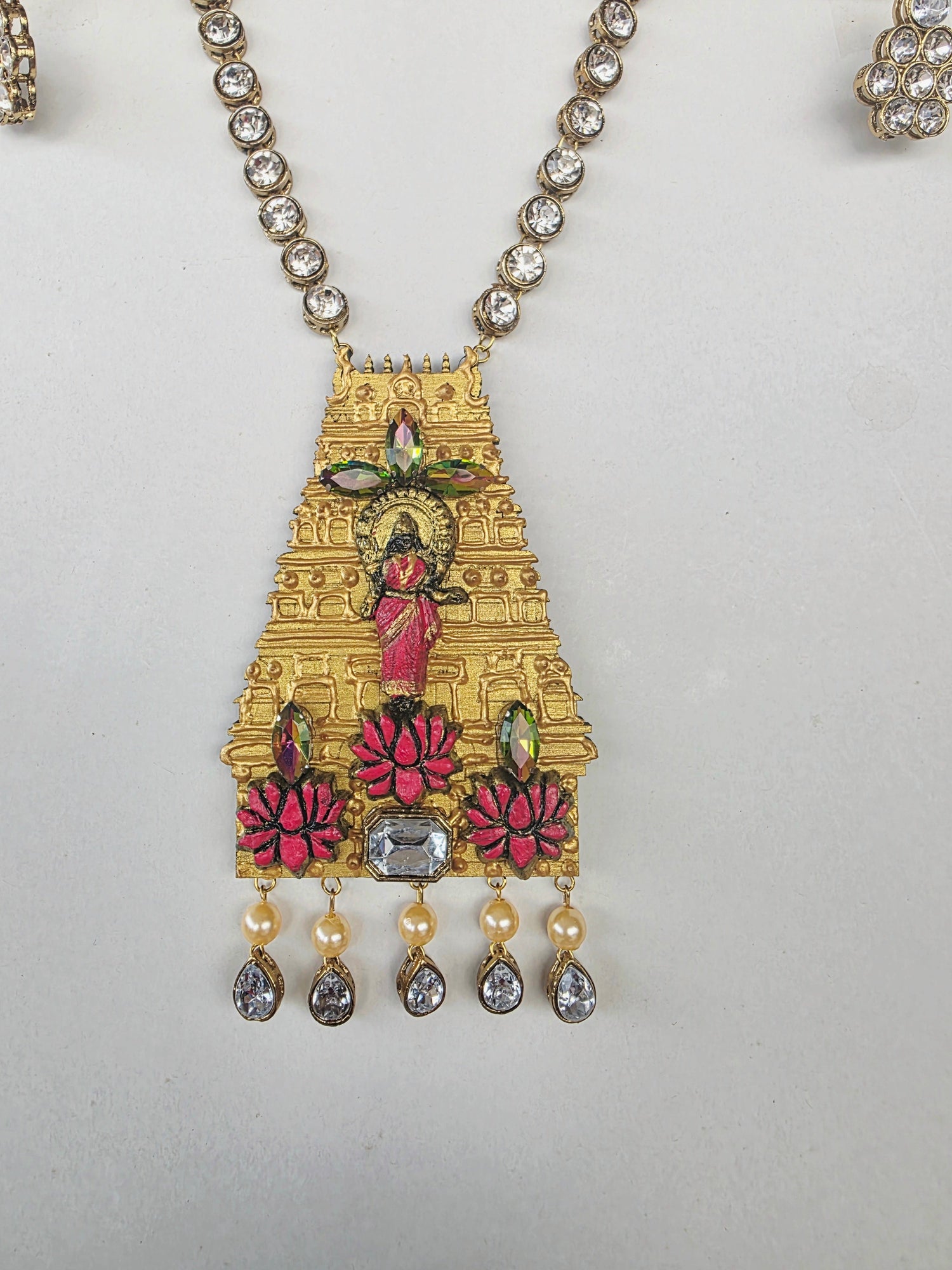 Lord Lakshmi wooden N kundan fusion jewellery set