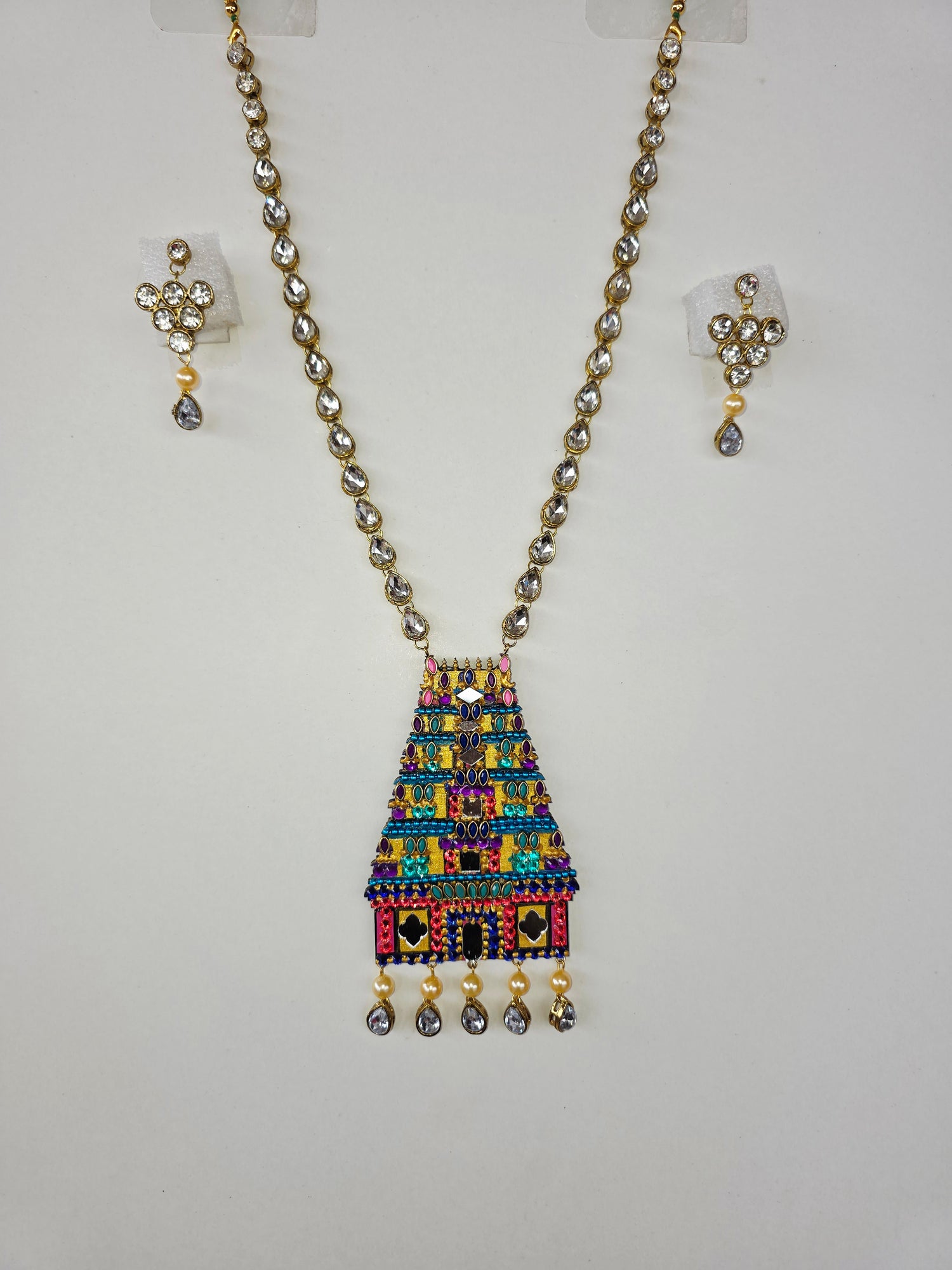 Temple Gopuram design wooden N kundan fusion jewellery set