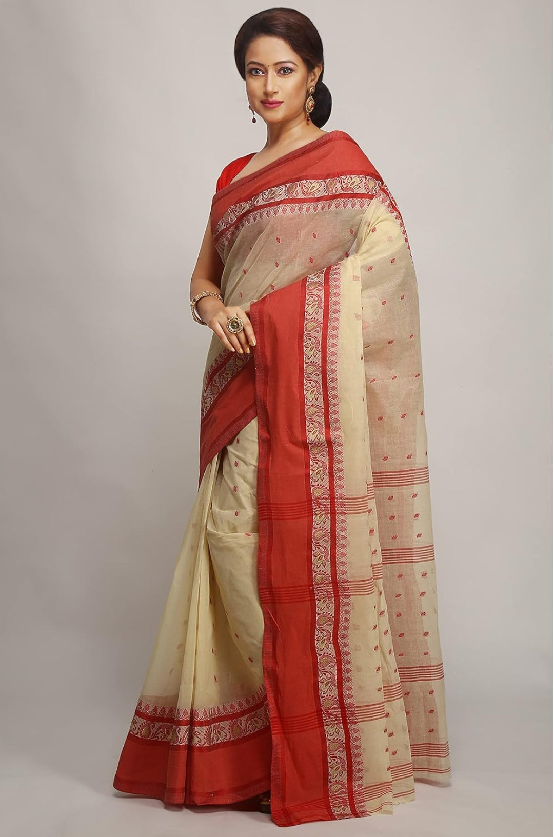Bengali Tant Pure Cotton Saree | 100 Count Handloom | Red Border Daily Wear