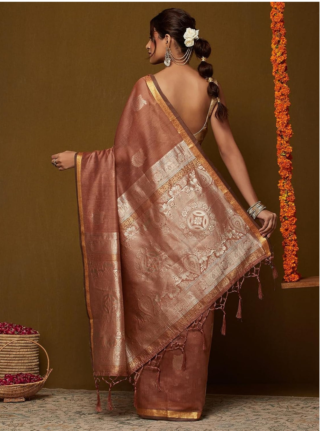 Bengal Handloom Tant Silk Saree with Woven Zari Motifs | Blouse Piece Included