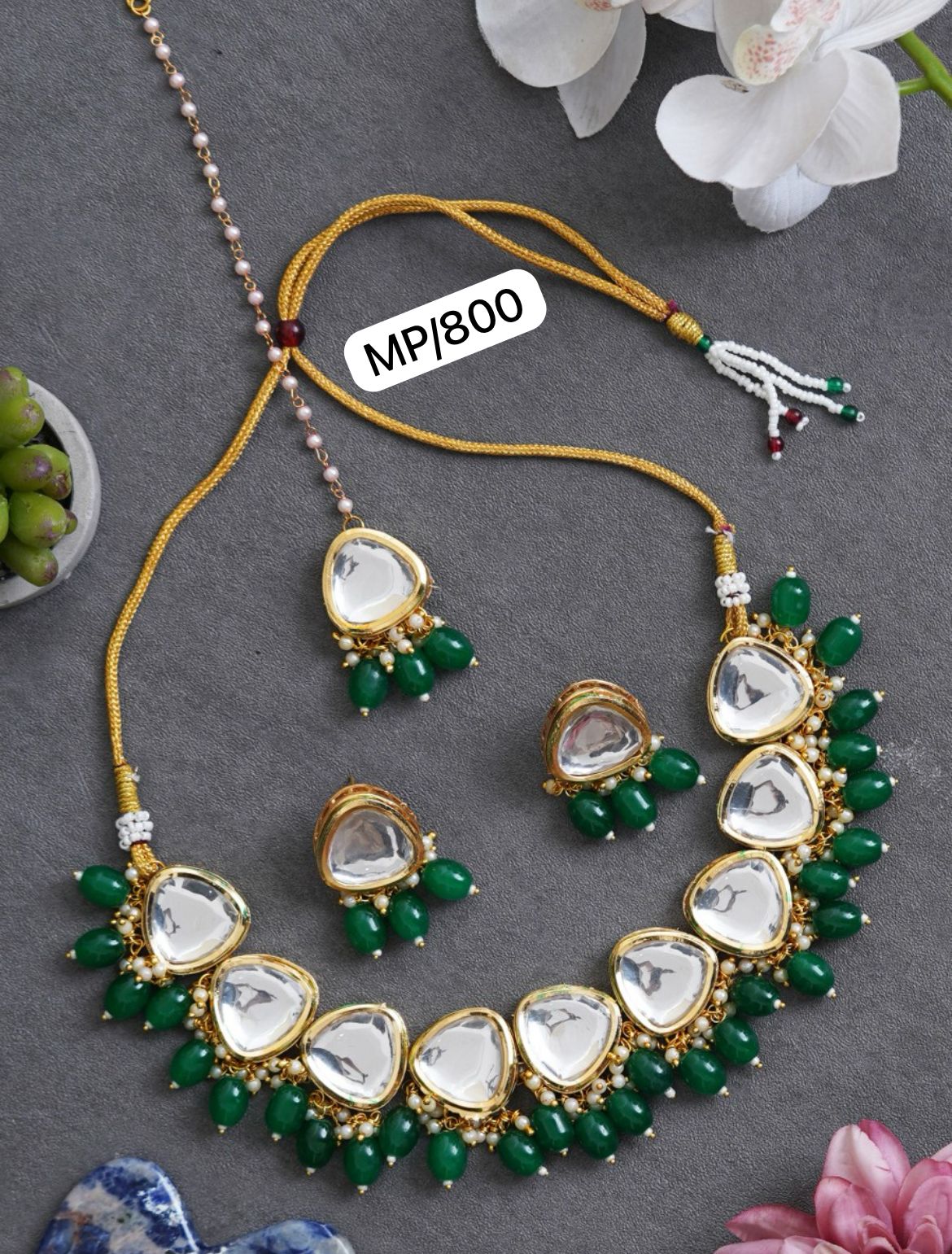 Kundan necklace