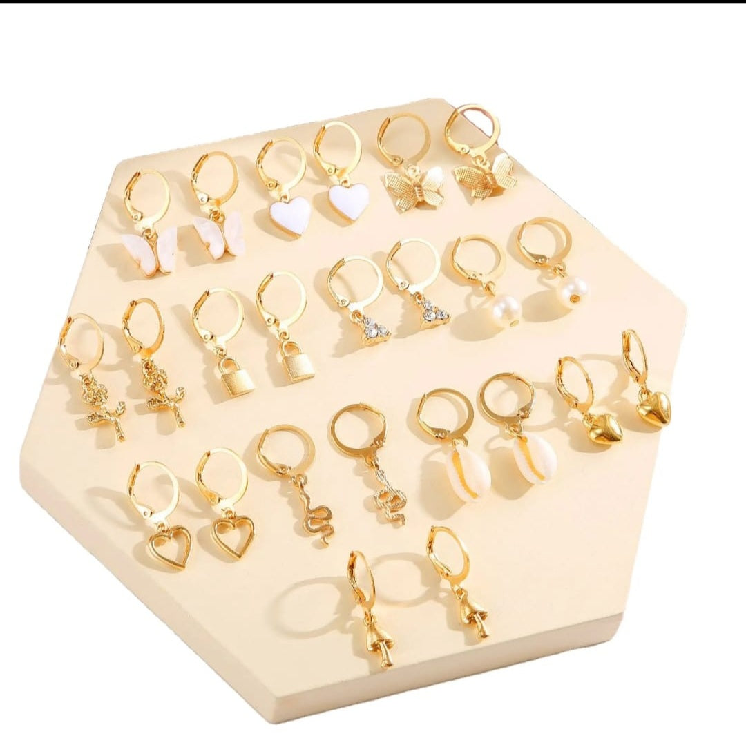 Set of 12 pairs of earrings