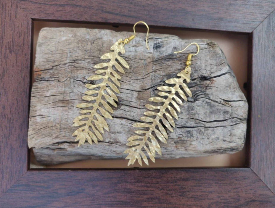 Earrings brass-based
