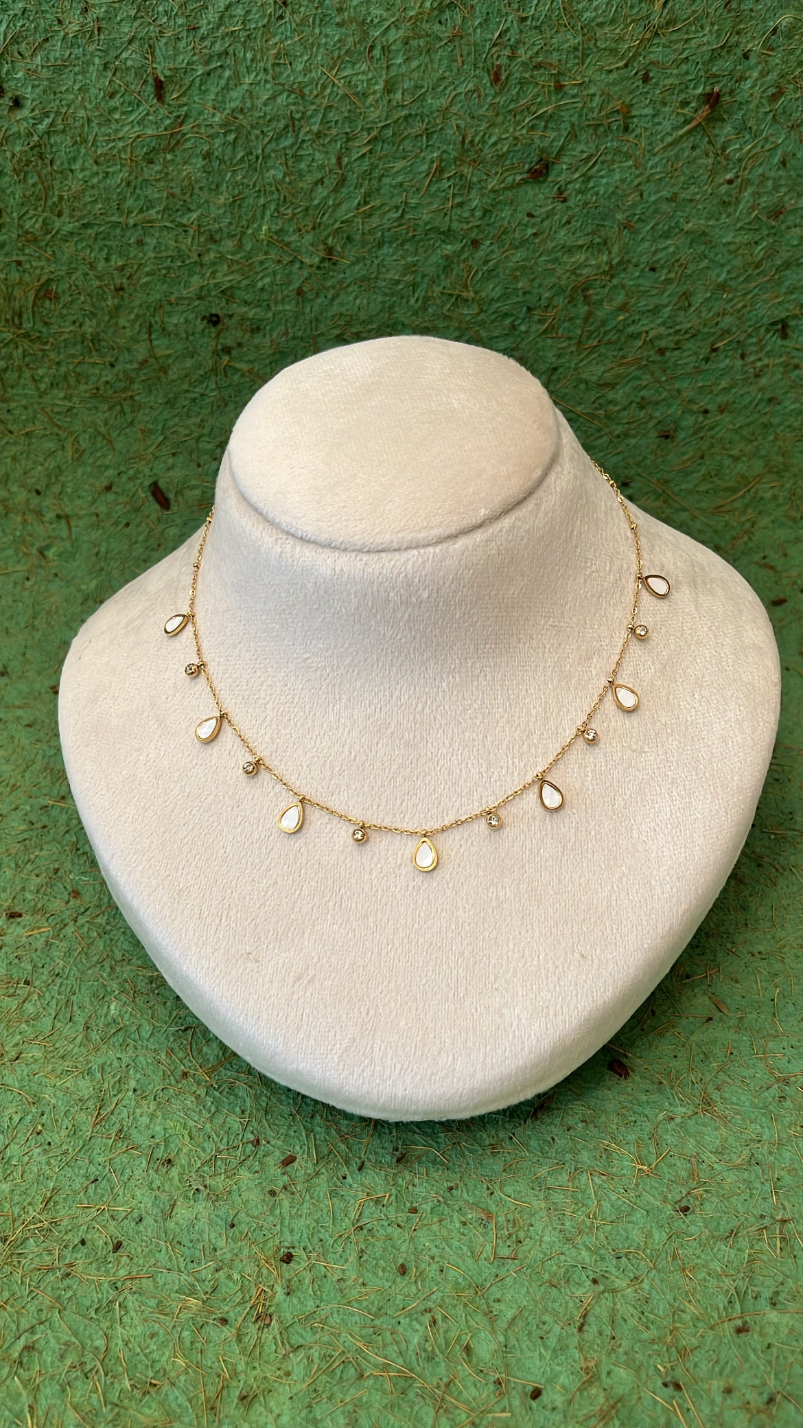 Mother of Pearl Necklace