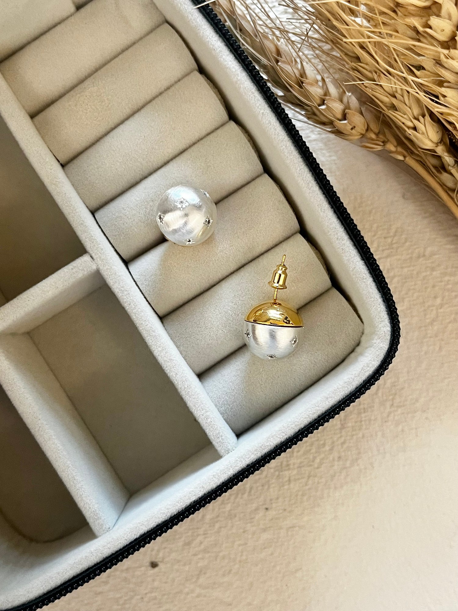 Dual Tone Studded Ball Studs