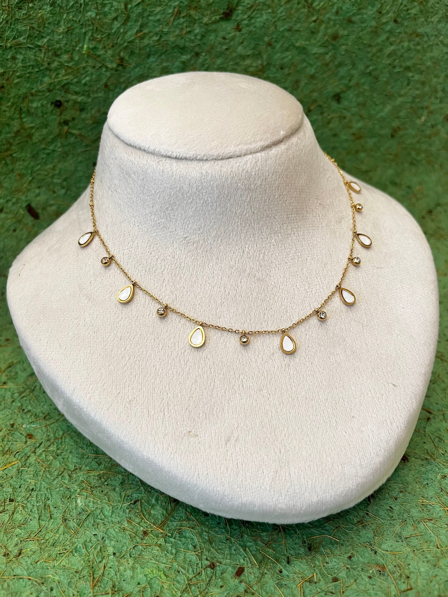 Mother of Pearl Necklace