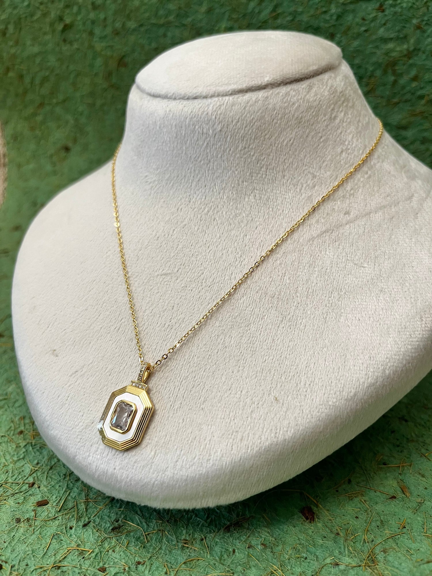 Mother of Pearl Square Necklace