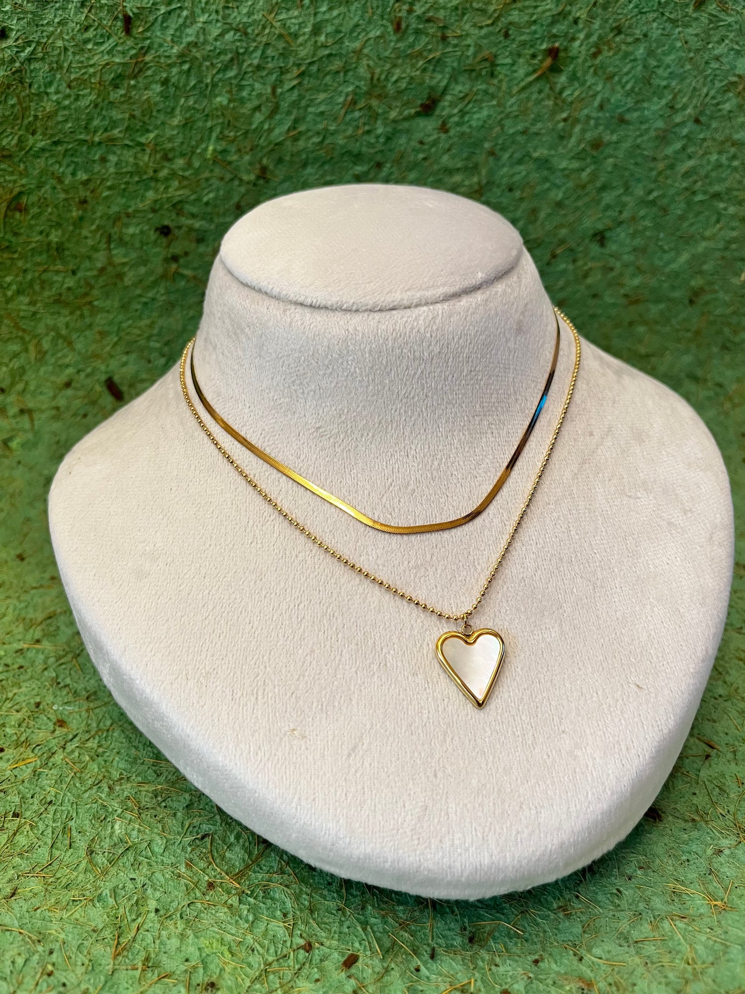 Mother of Pearl Heart Double Layer Necklace