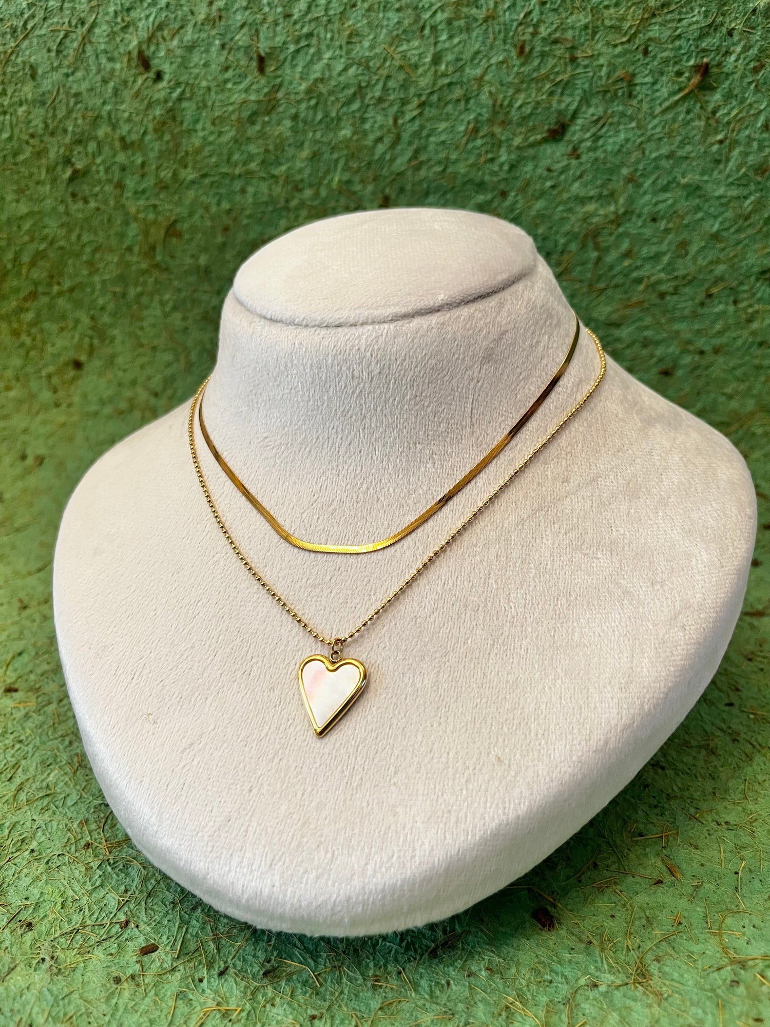 Mother of Pearl Heart Double Layer Necklace