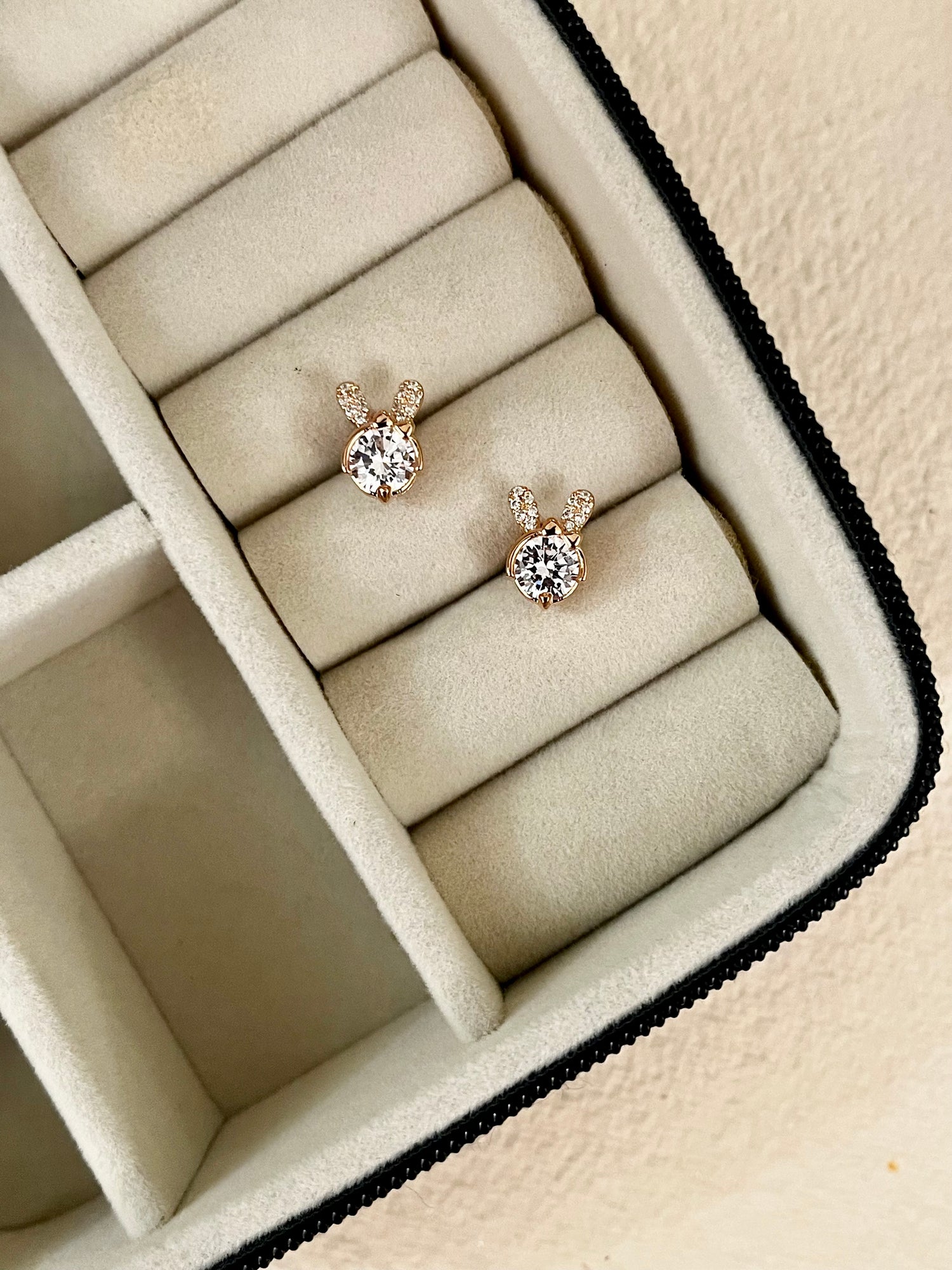 Rosegold Bunny Studs