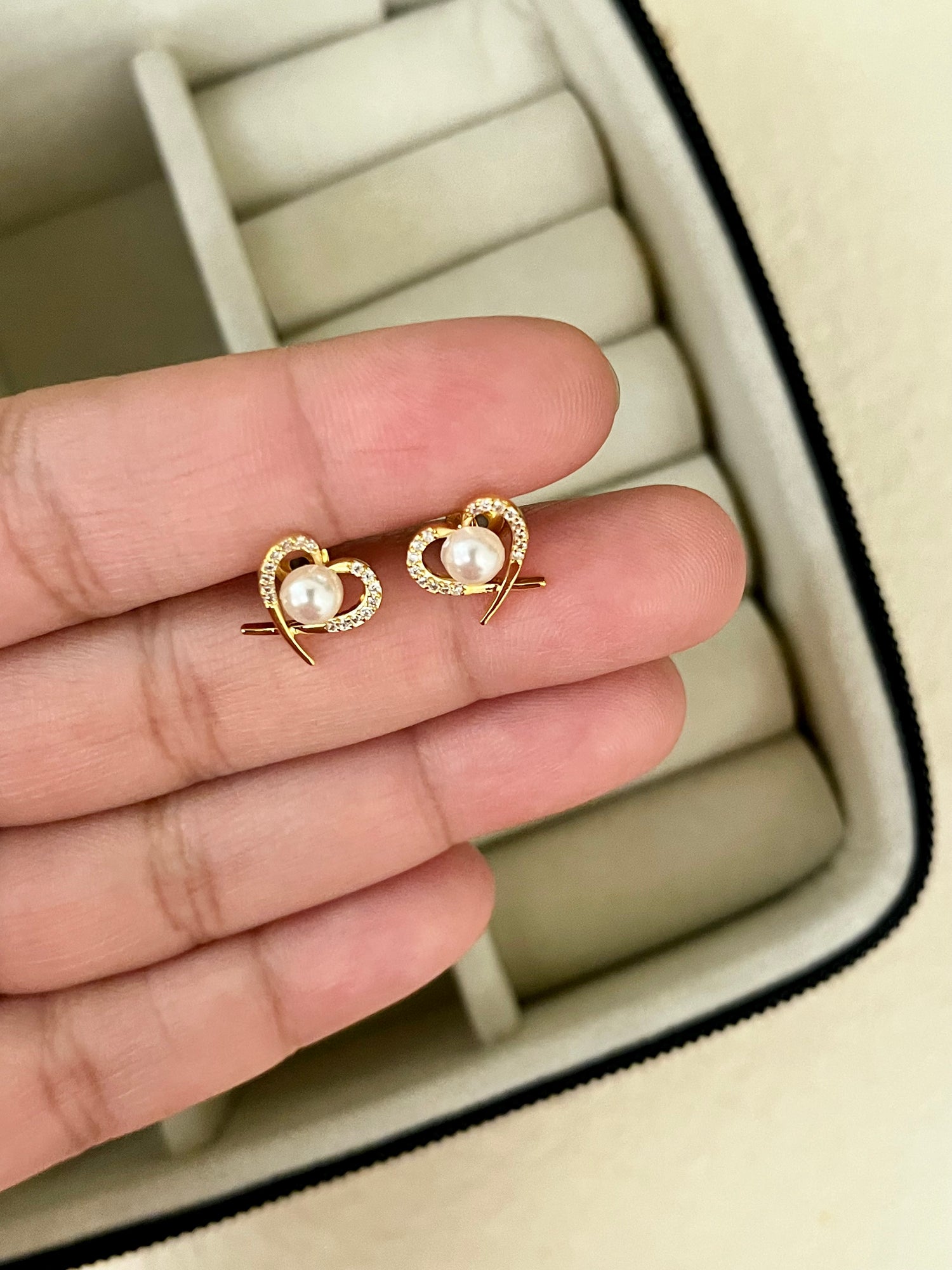 Heart with Pearl Studs