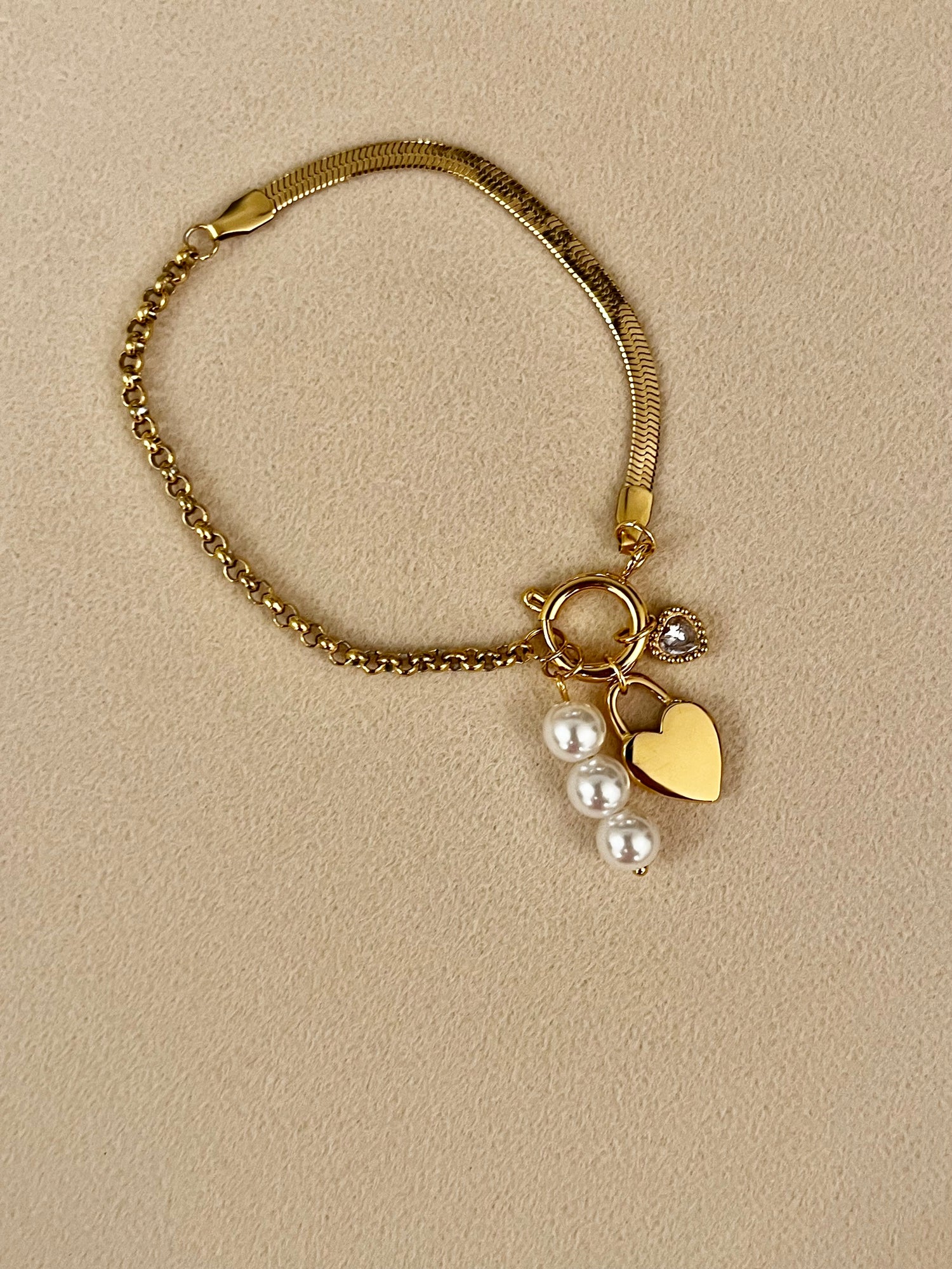 Pearl Bracelet