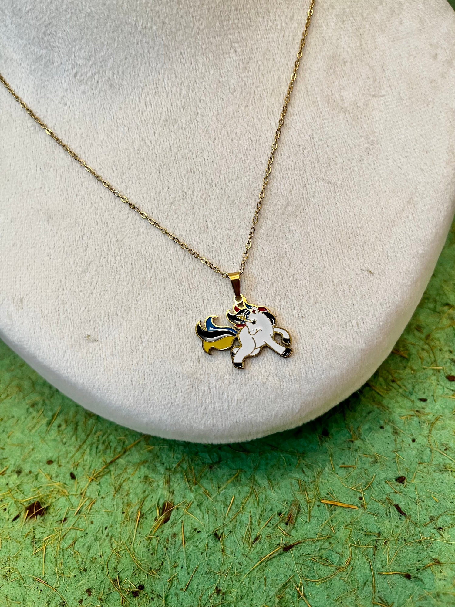 Dull Gold Unicorn Necklace Set