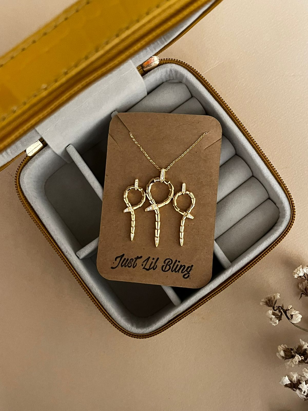 Serpent Necklace Set