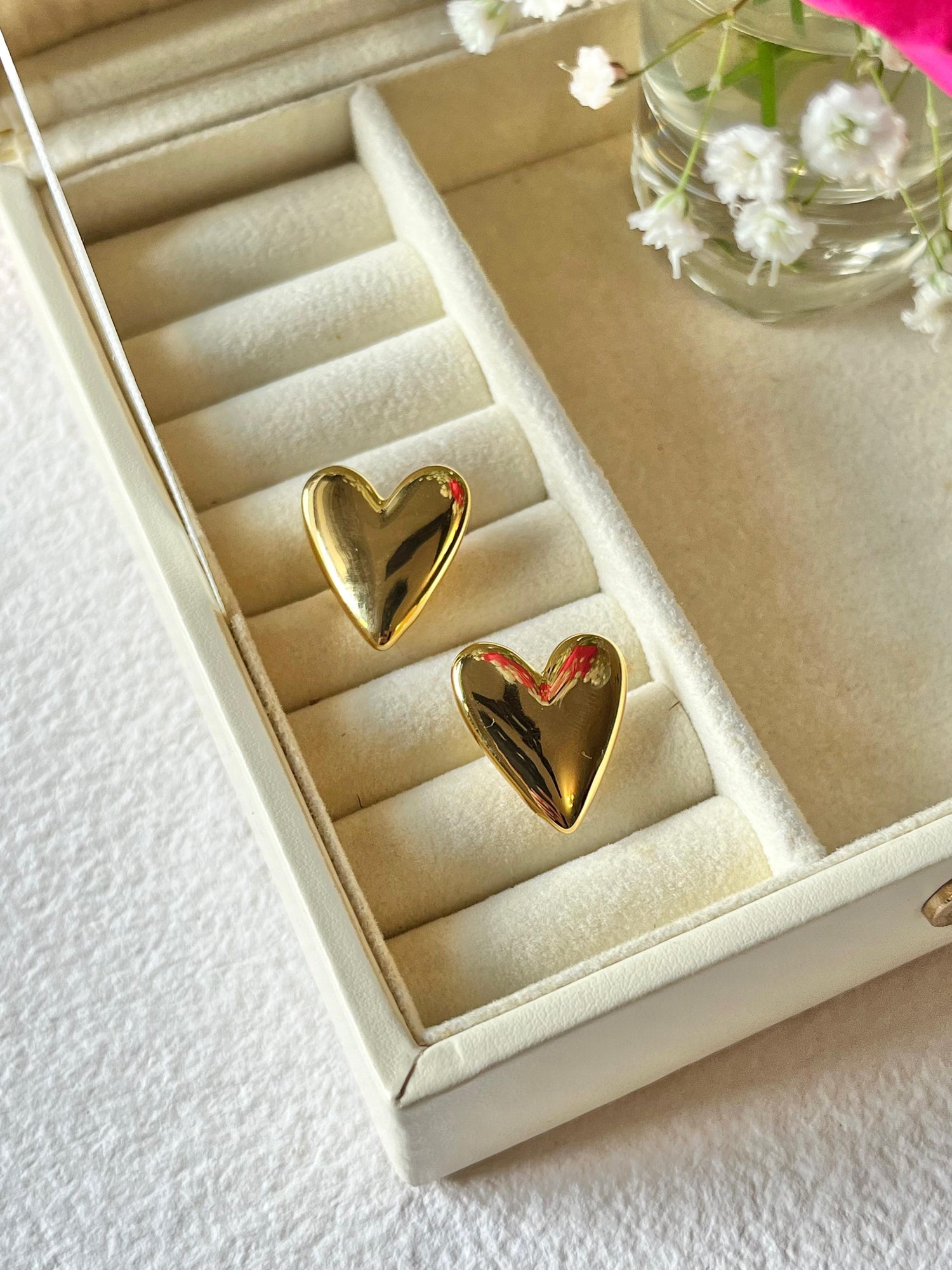 Glossy Heart Studs
