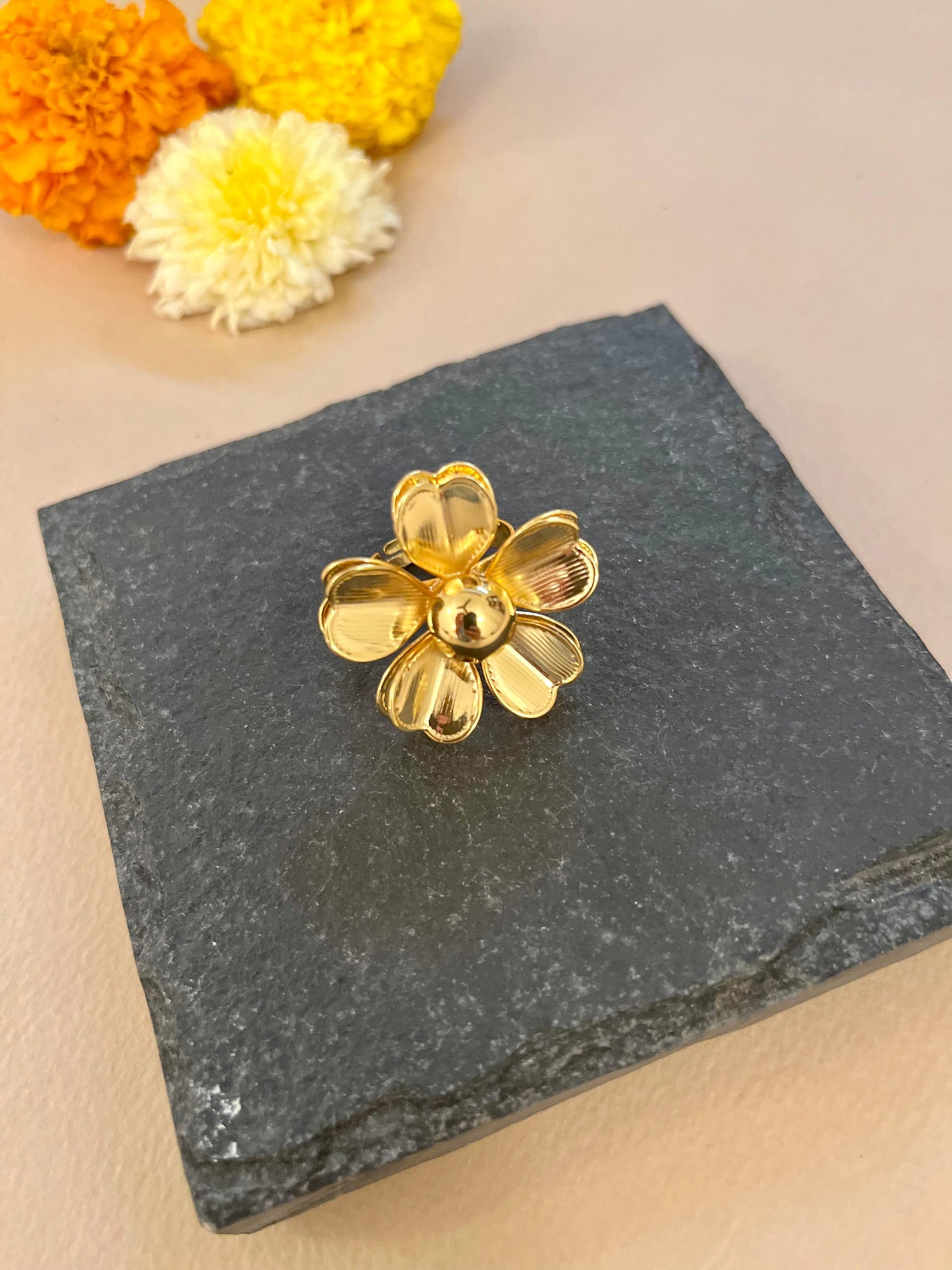 Gold Flower Ring