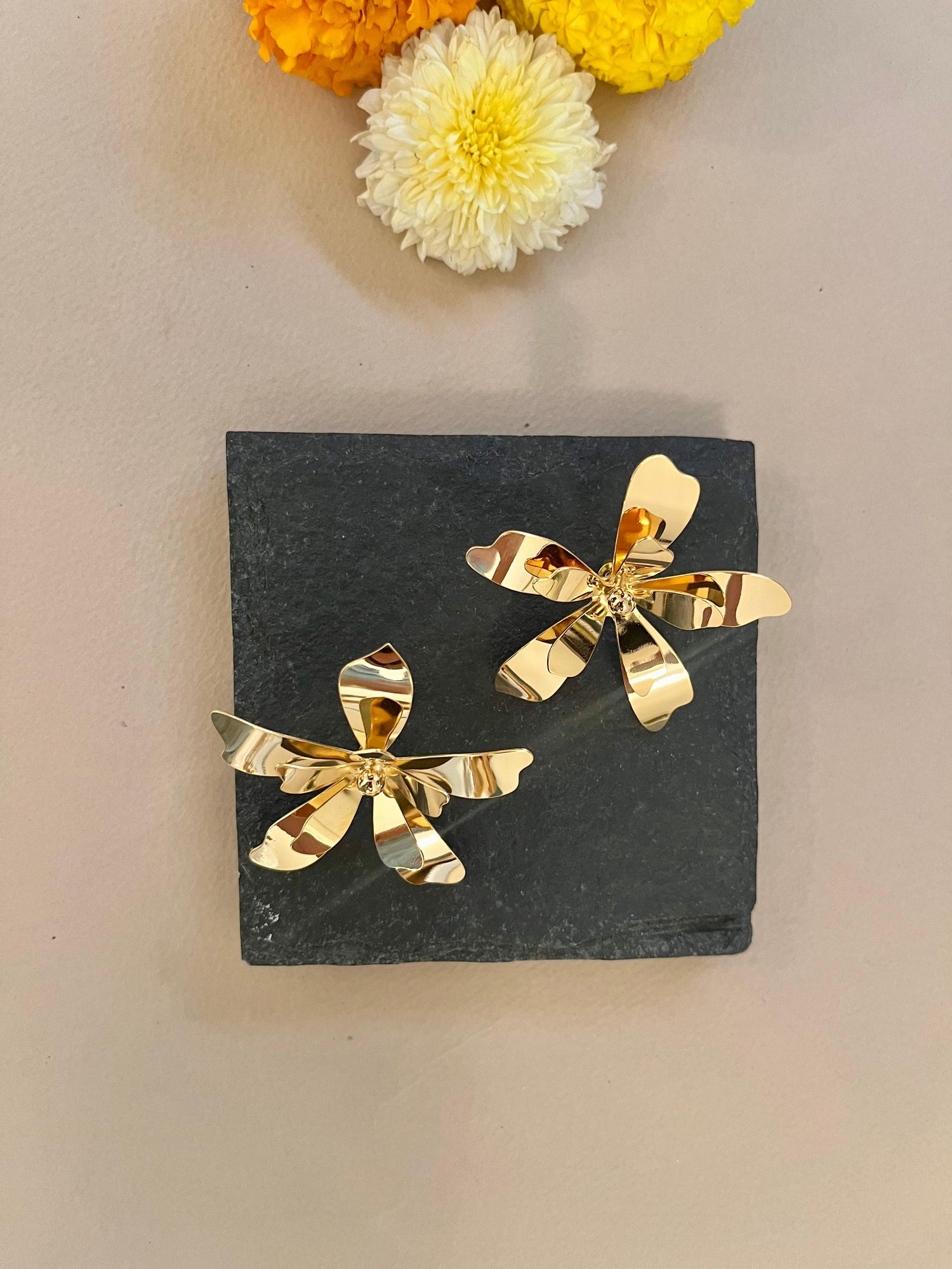 Lightweight Chunky Floral Studs