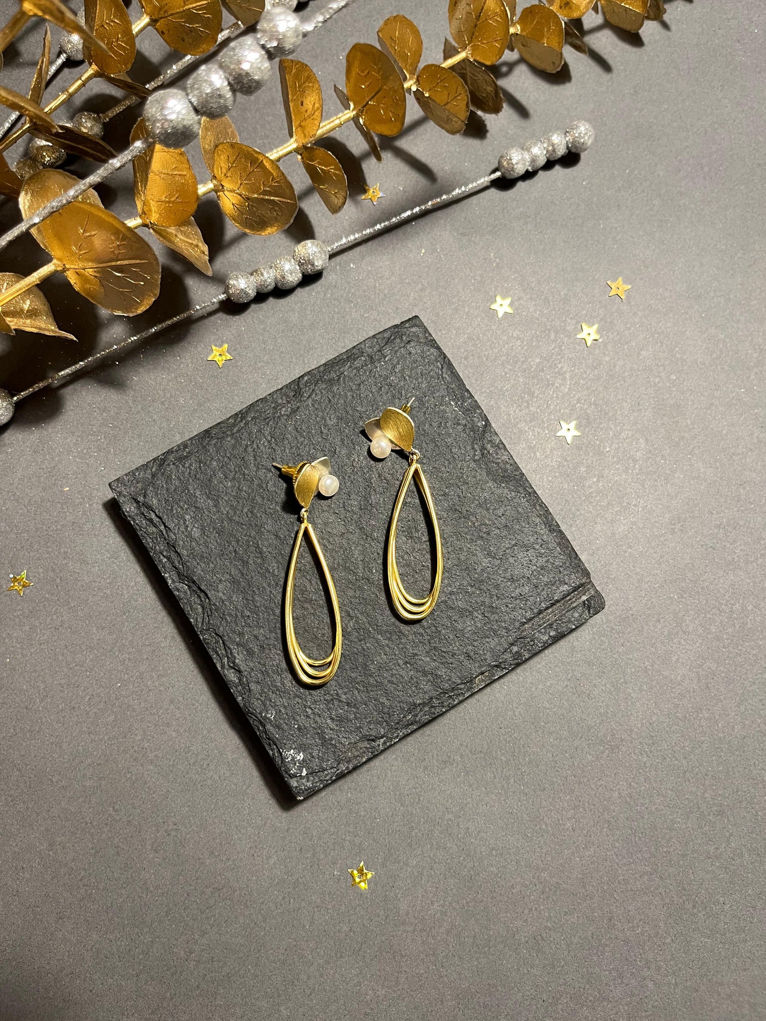 Triple Tone Long Earrings with Pearl