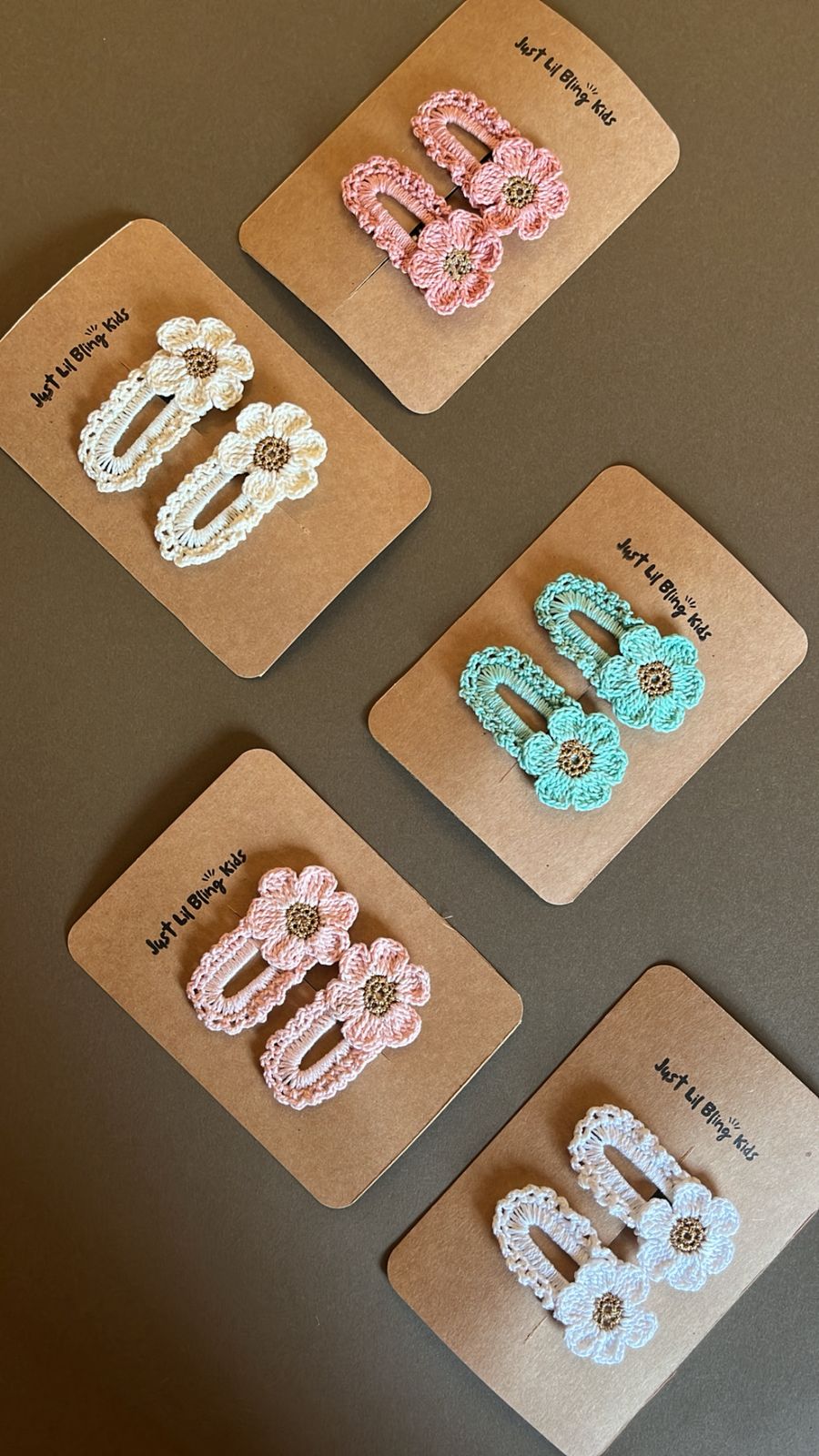 Floral Clips With Gold Detailing (Pair)