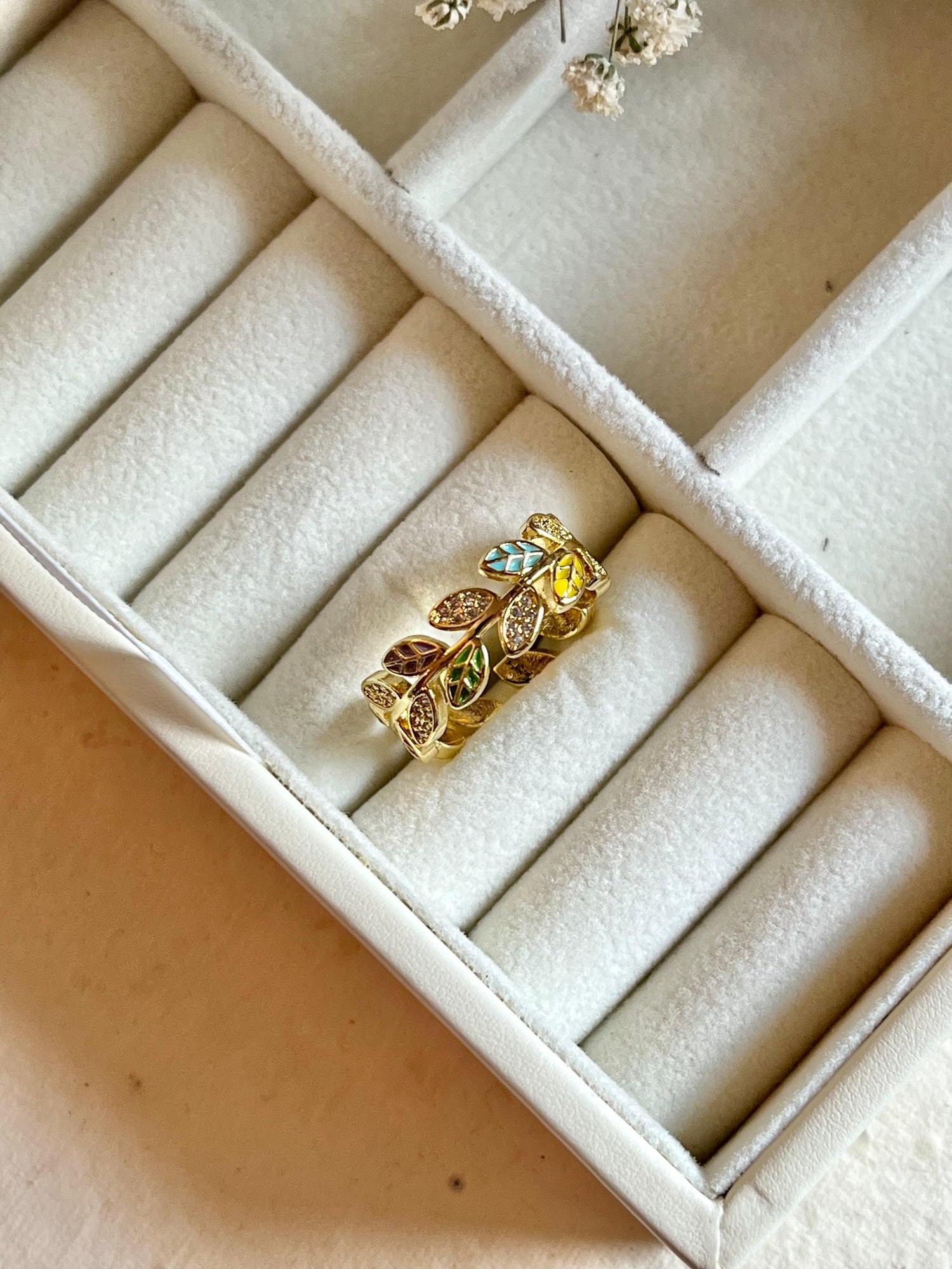 Multicolor Enamel Leaf Ring