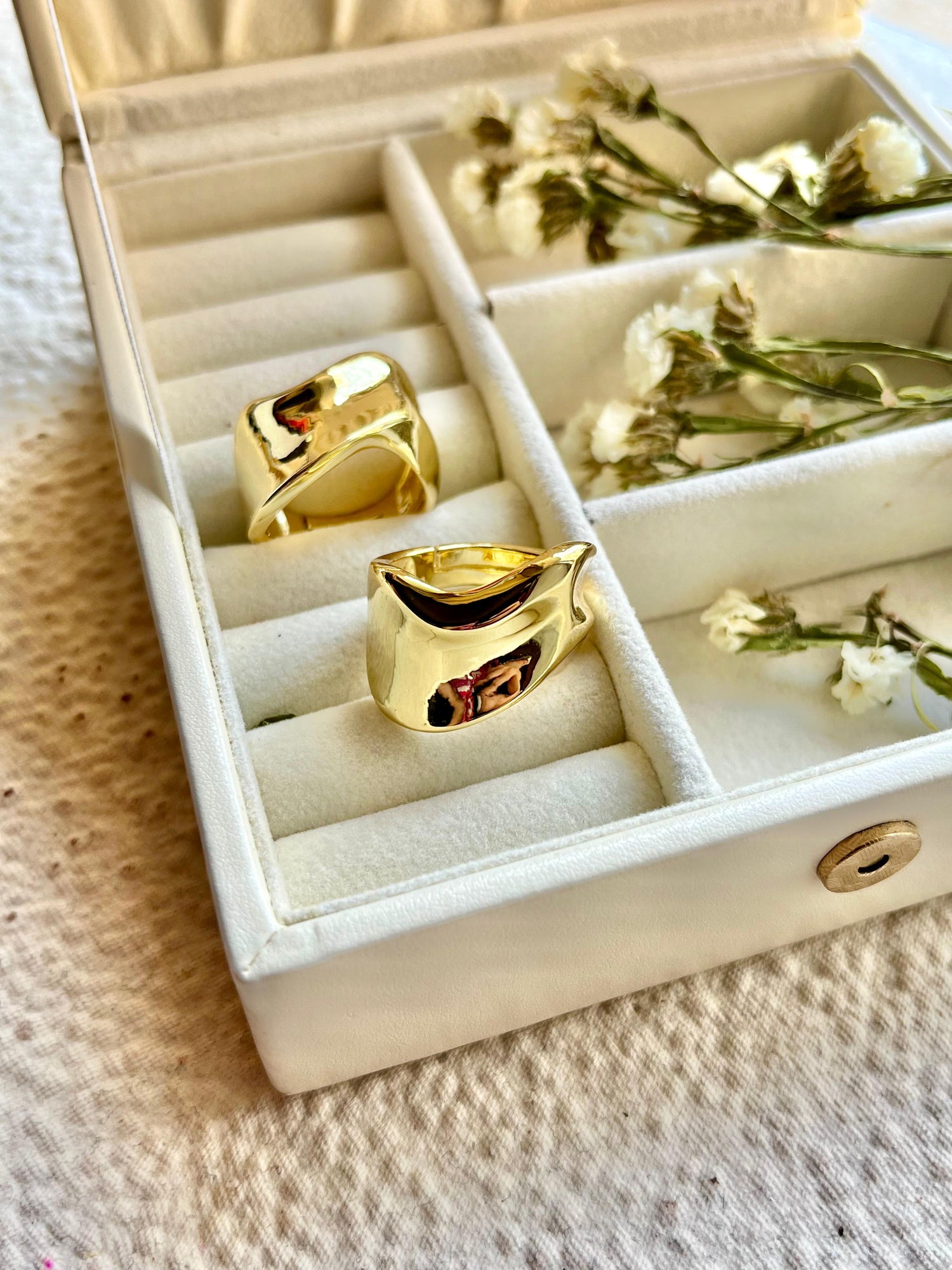 Irregular Shape Gold Ring