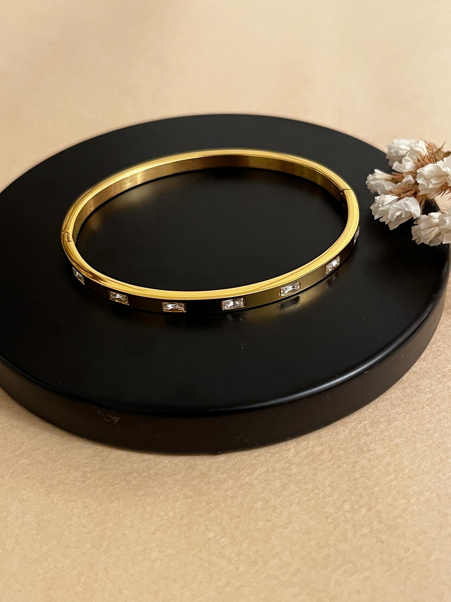 Thin Zircon Barcelet