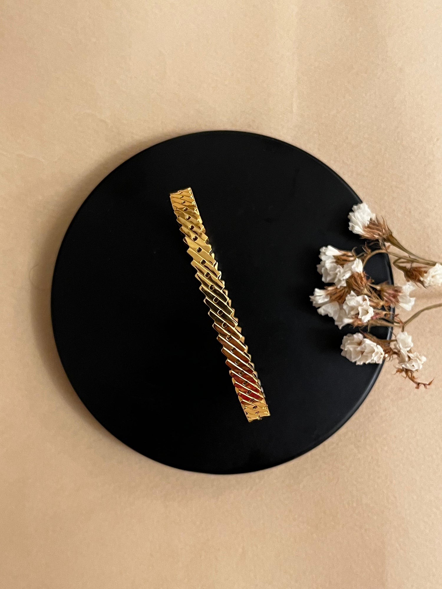 Thin Cutwork Bracelet