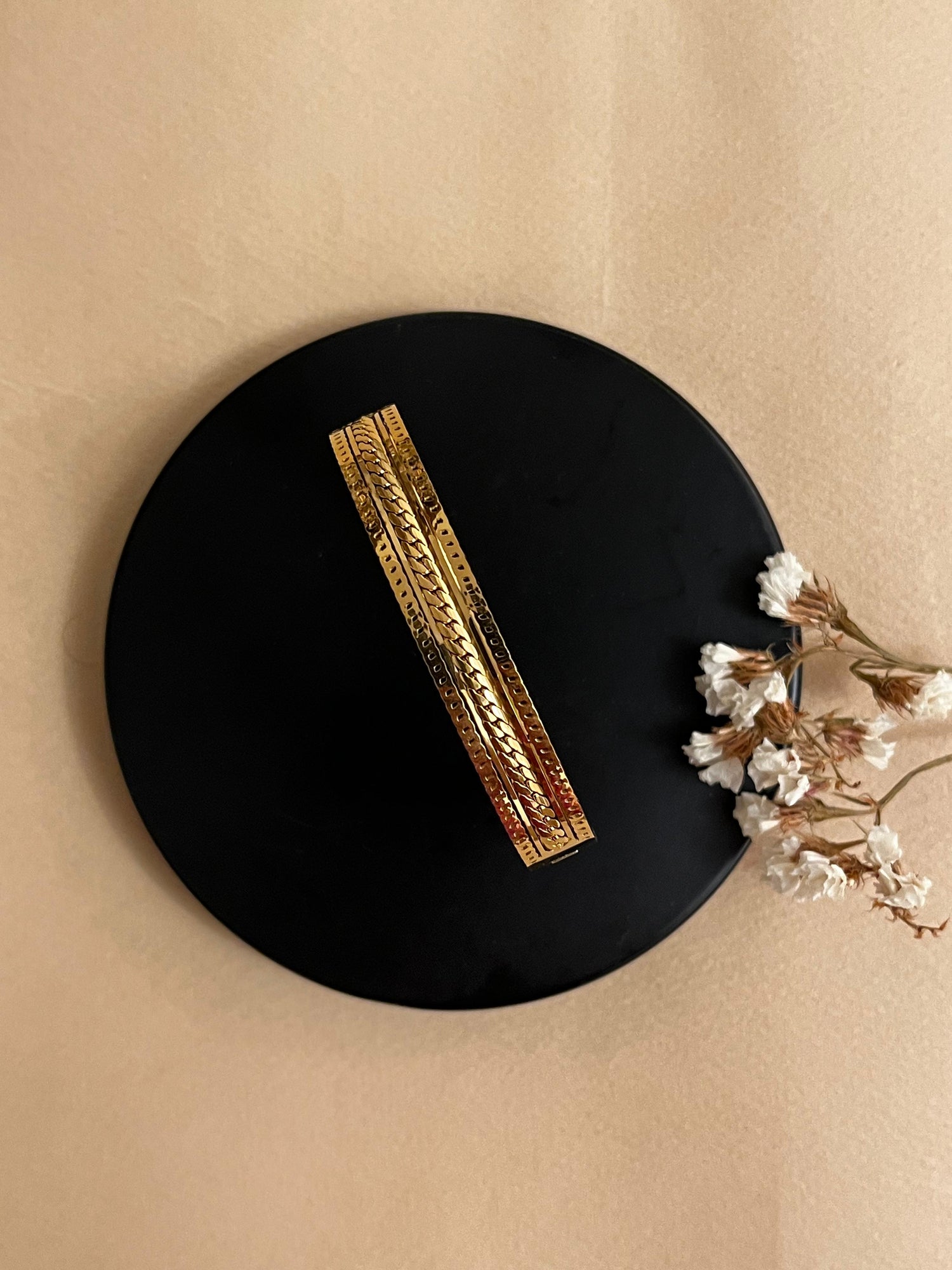 Thick Chain Design Bracelet