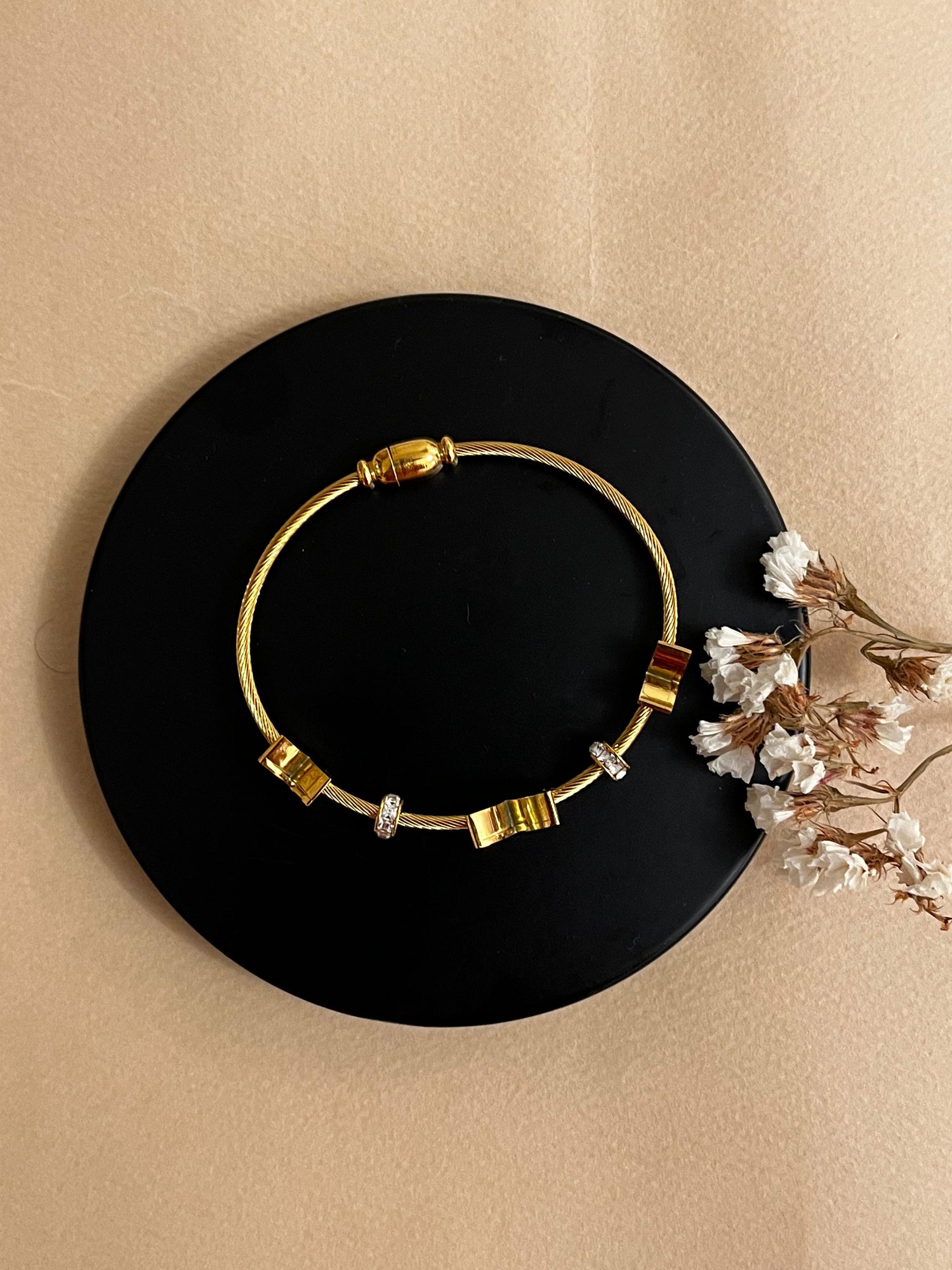 Mother of Pearl Butterfly Bracelet (Magnetic Lock)