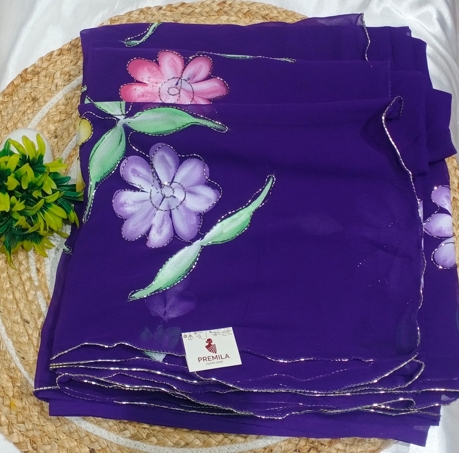 Hanndloom saree with digital handwork