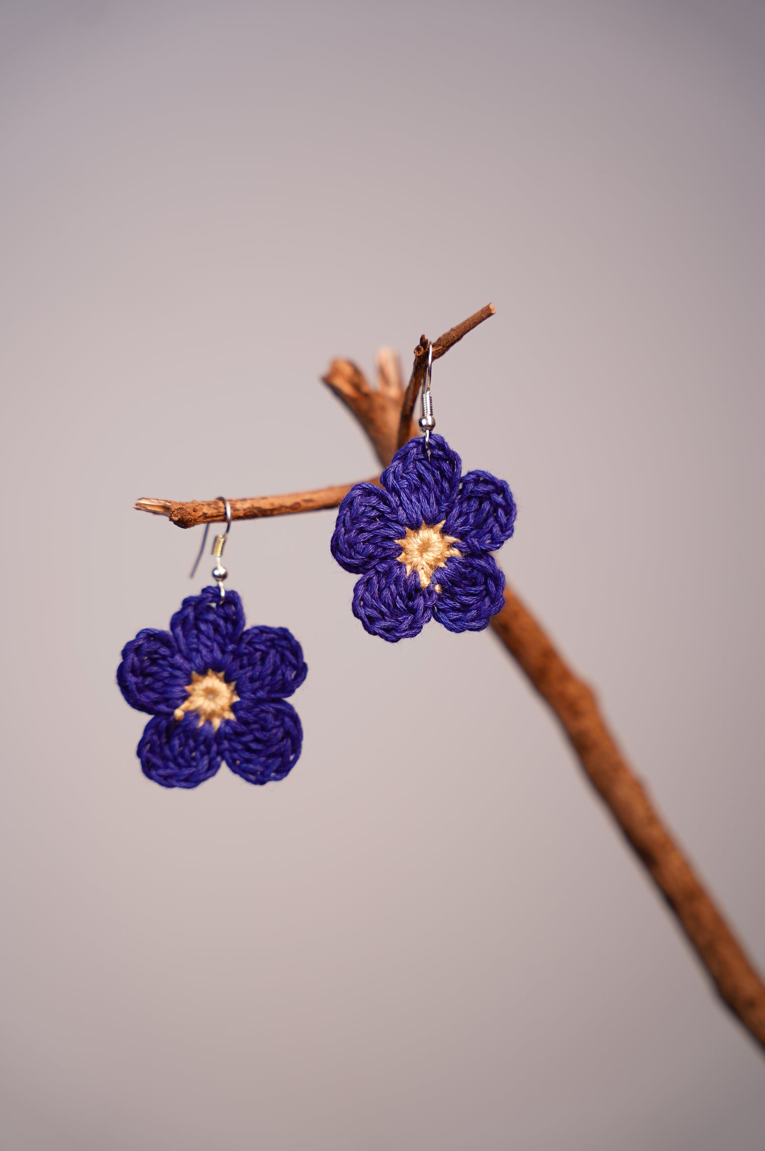 Pair of Handmade Hand-Woven Blue Flower Earring