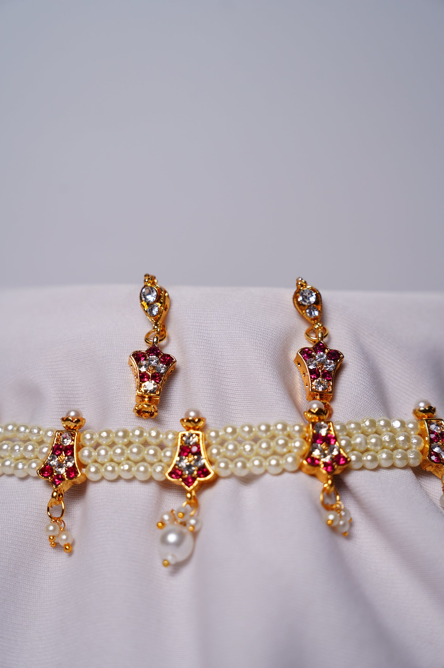 Traditional Chinchpeti Pearl Necklace