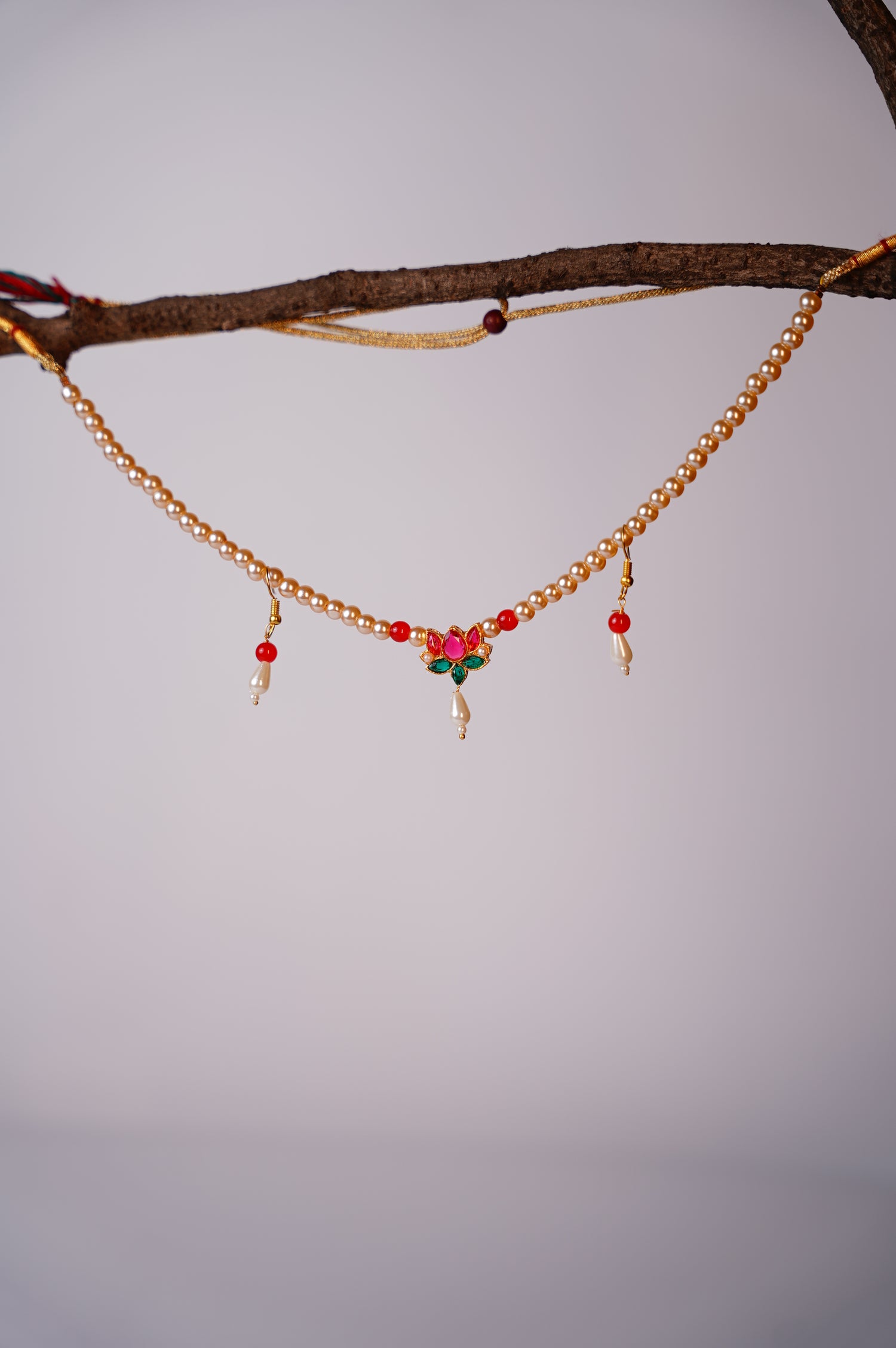Traditional Maharashtrian Moti Lotus Set