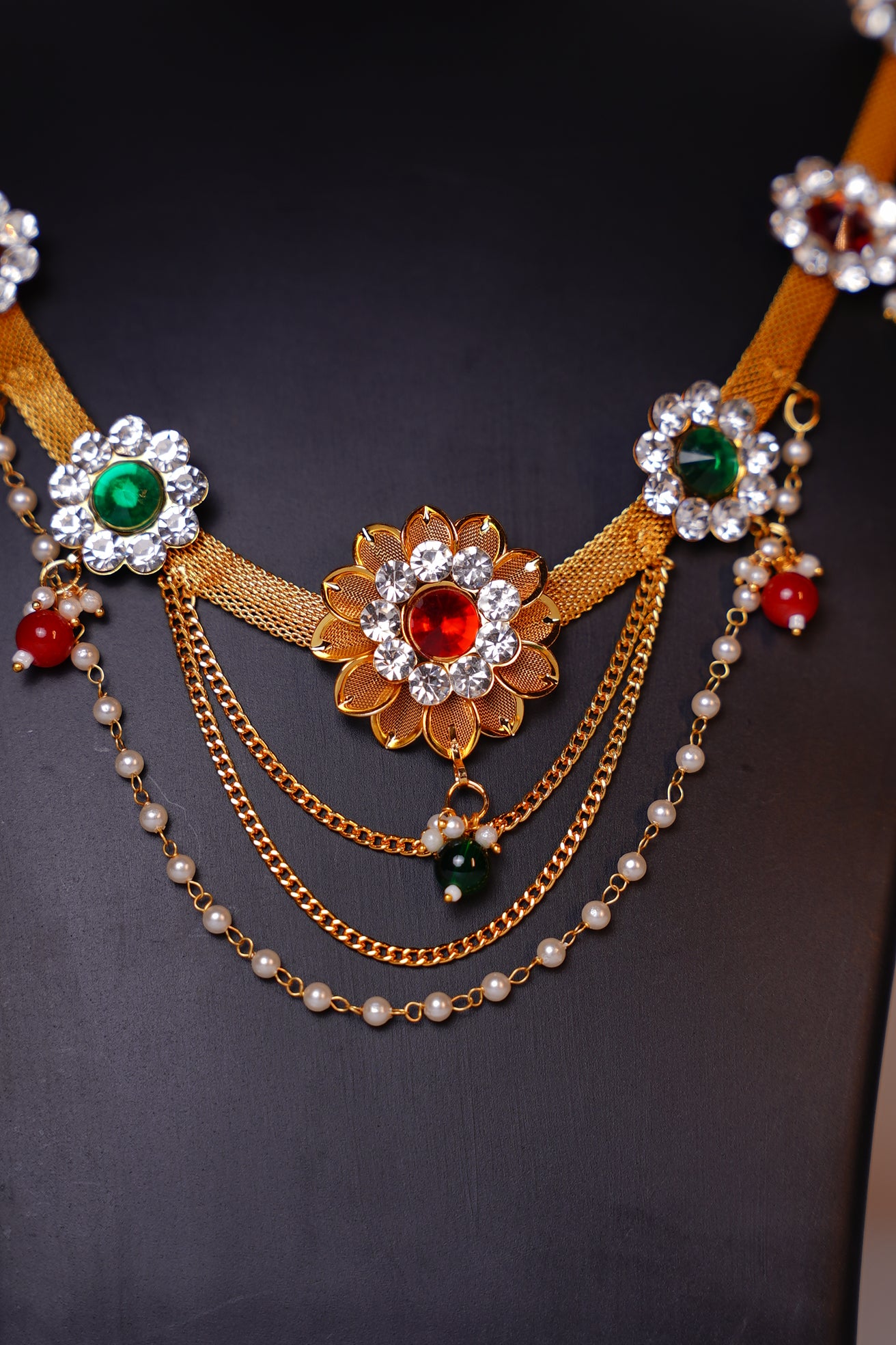Handwork Gold-Plated Kudan Kamarpatti