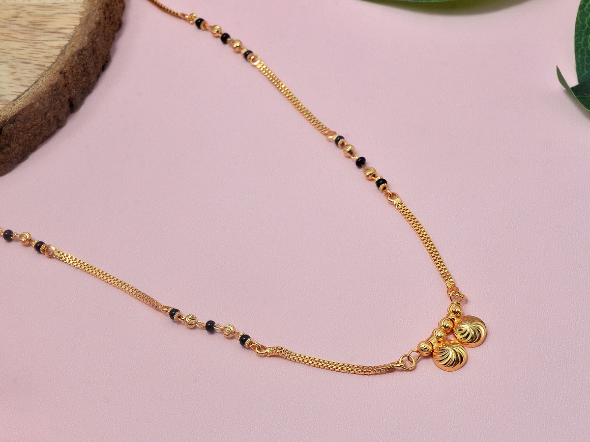 JHB Gold Plated Vati Pendant Tanmaniya Short Mangalsutra For Women