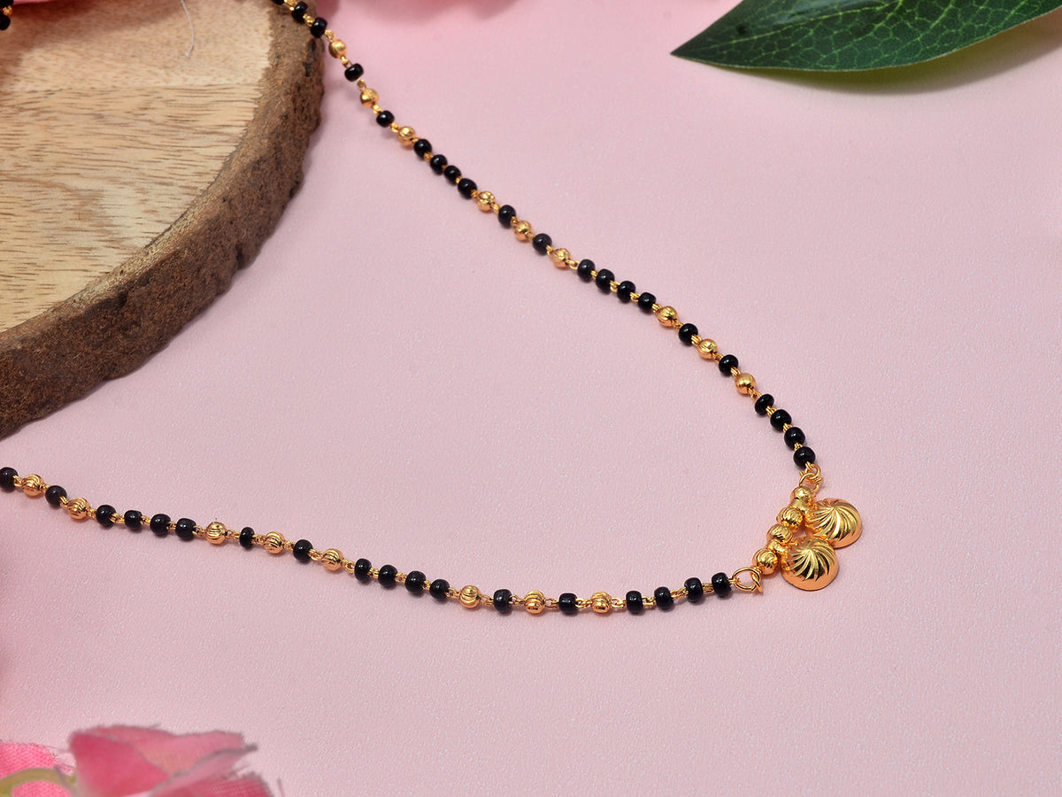 JHB Gold Plated Vati Pendant Tanmaniya Short Mangalsutra For Women