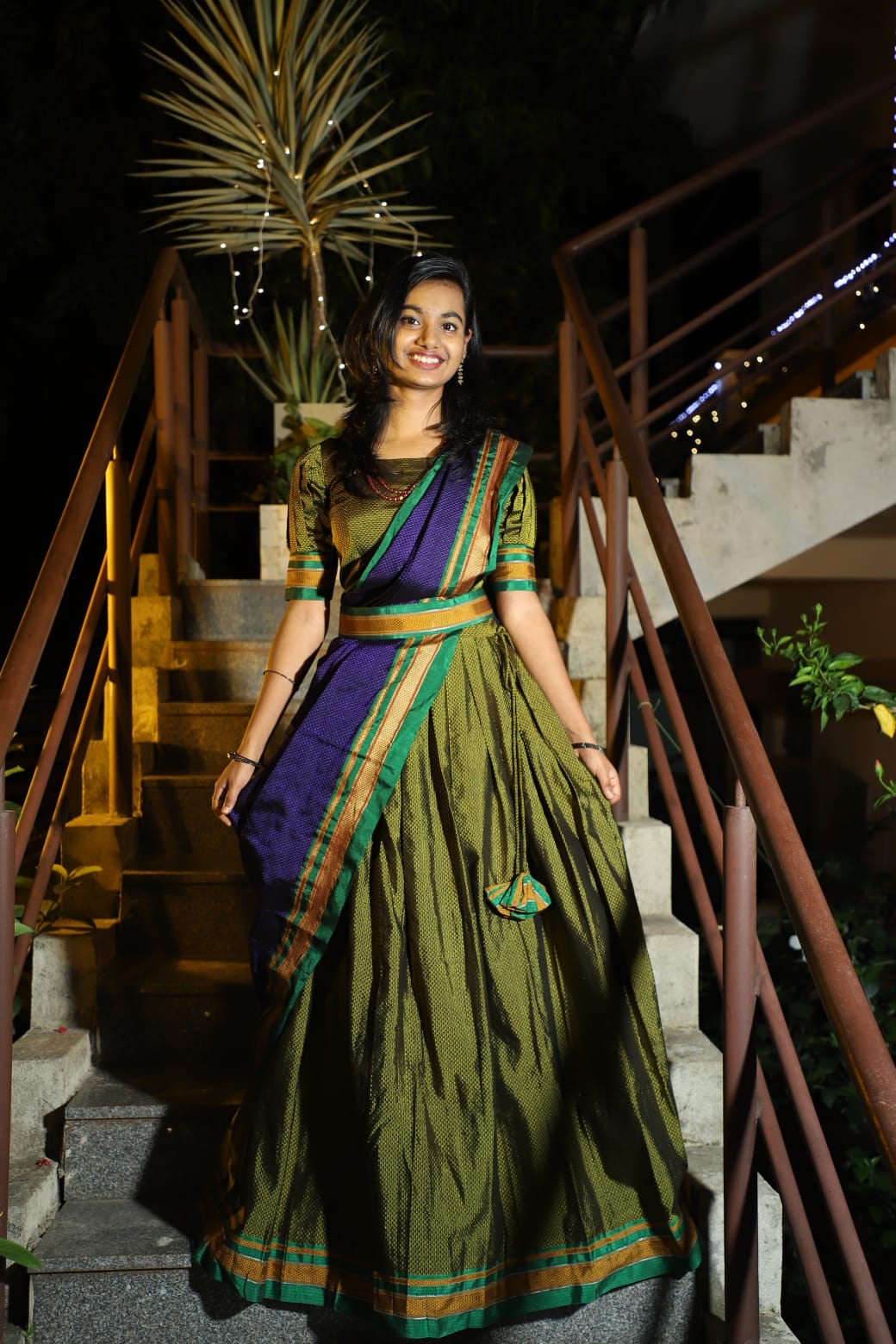 Langa davani Set(Pattu Pavadai) - coloured dupatta