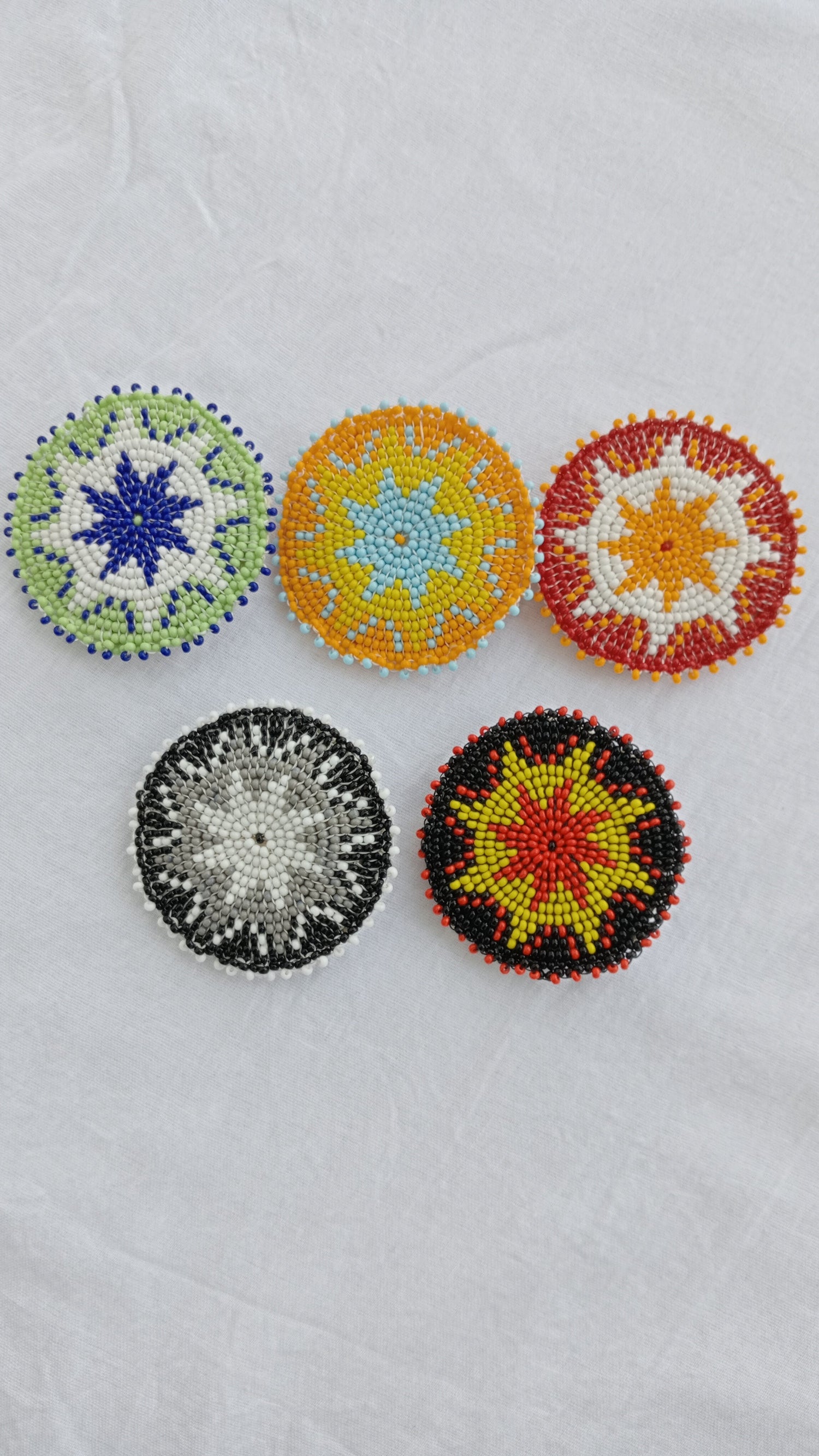 Beaded Barrette - Small and Round Seed Bead Hairclips - For everyday wear - In 5 beautiful color combos - light-weight