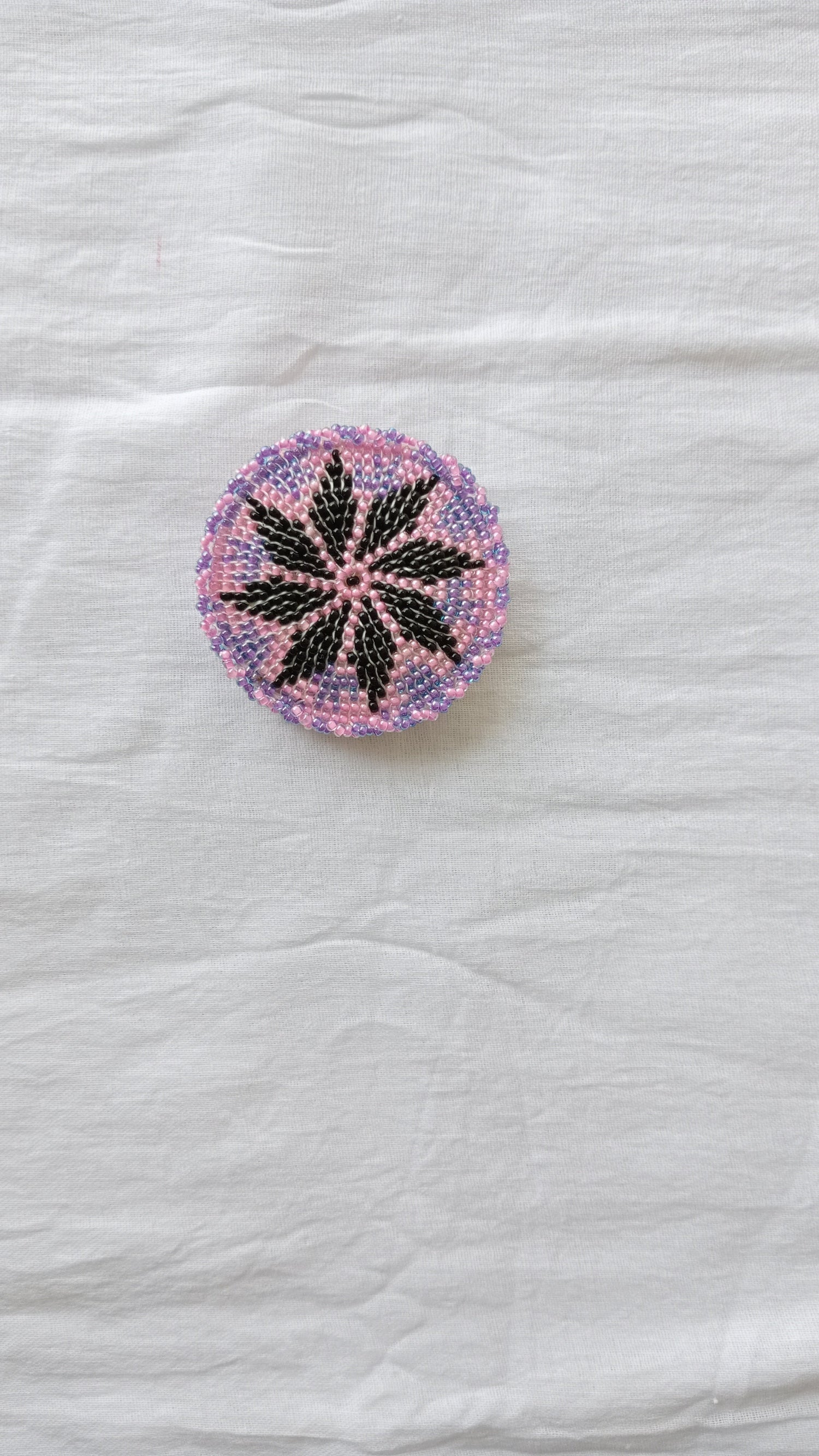 Beaded Barrette - Small and Round Seed Bead Hairclips -  With rope edging -  Bead-woven with lustre and transparent beads - Light-weight