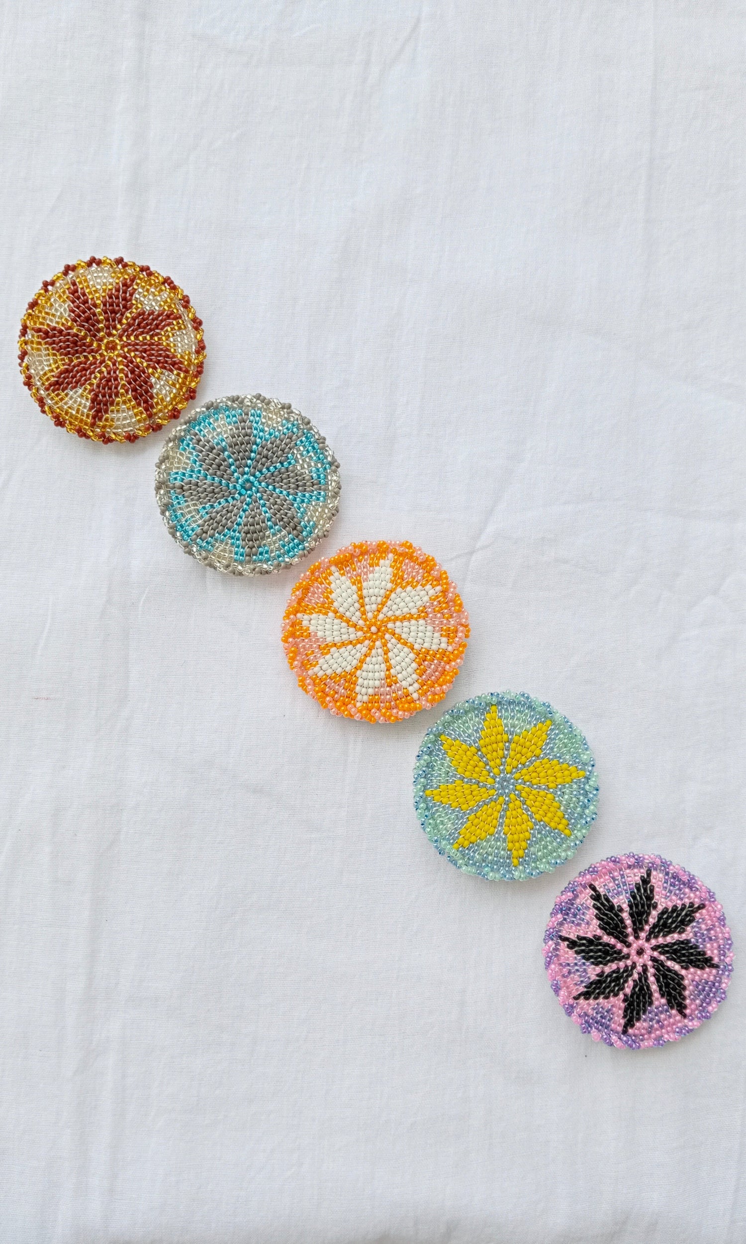 Beaded Barrette - Small and Round Seed Bead Hairclips - In 5 stunning colour combos -  Bead-woven with lustre and transparent beads -  With rope edging - Light-weight