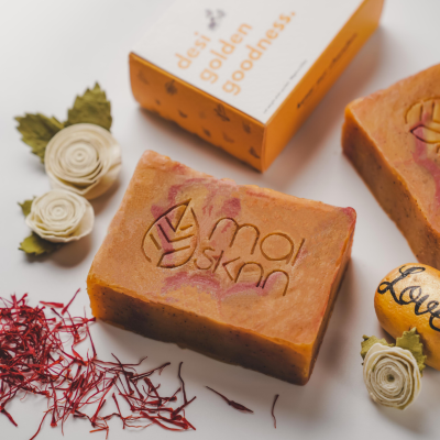 Desi Golden Goodness | Kesar aur Chandan Soap