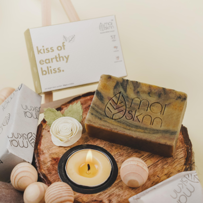 Kiss of Earthy Bliss | Basil Herbal Bliss Soap