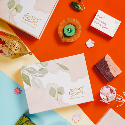 Gift Hamper for Women | Set of 4 Luxuriously Handcrafted Soaps