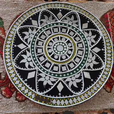 Mandala Lippan Table Decor