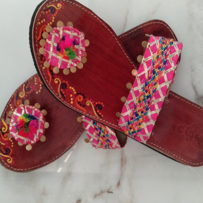 Handcrafted Kolhapuri footwear 26